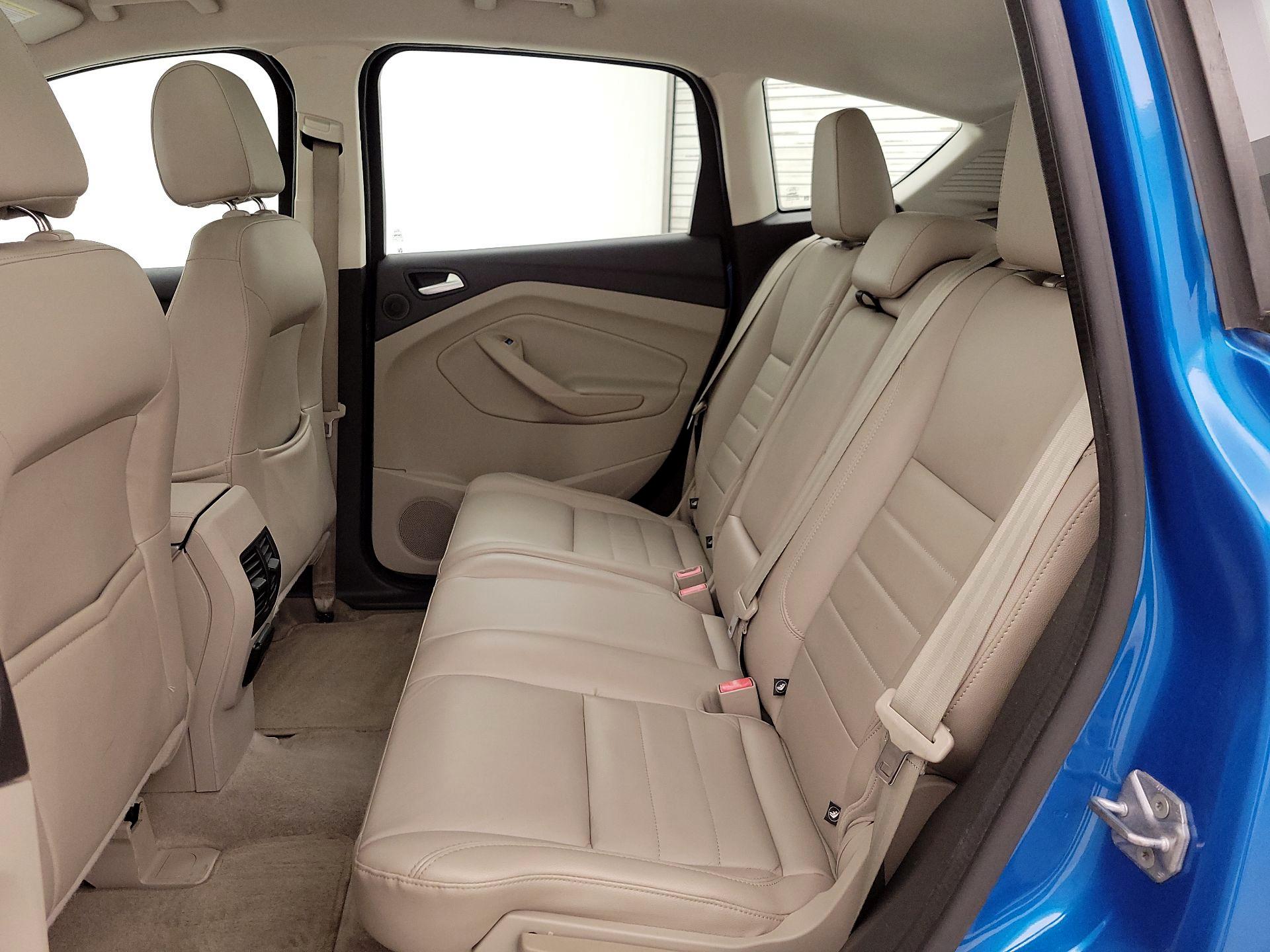Thumbnail: 2013 Ford C-Max - 19