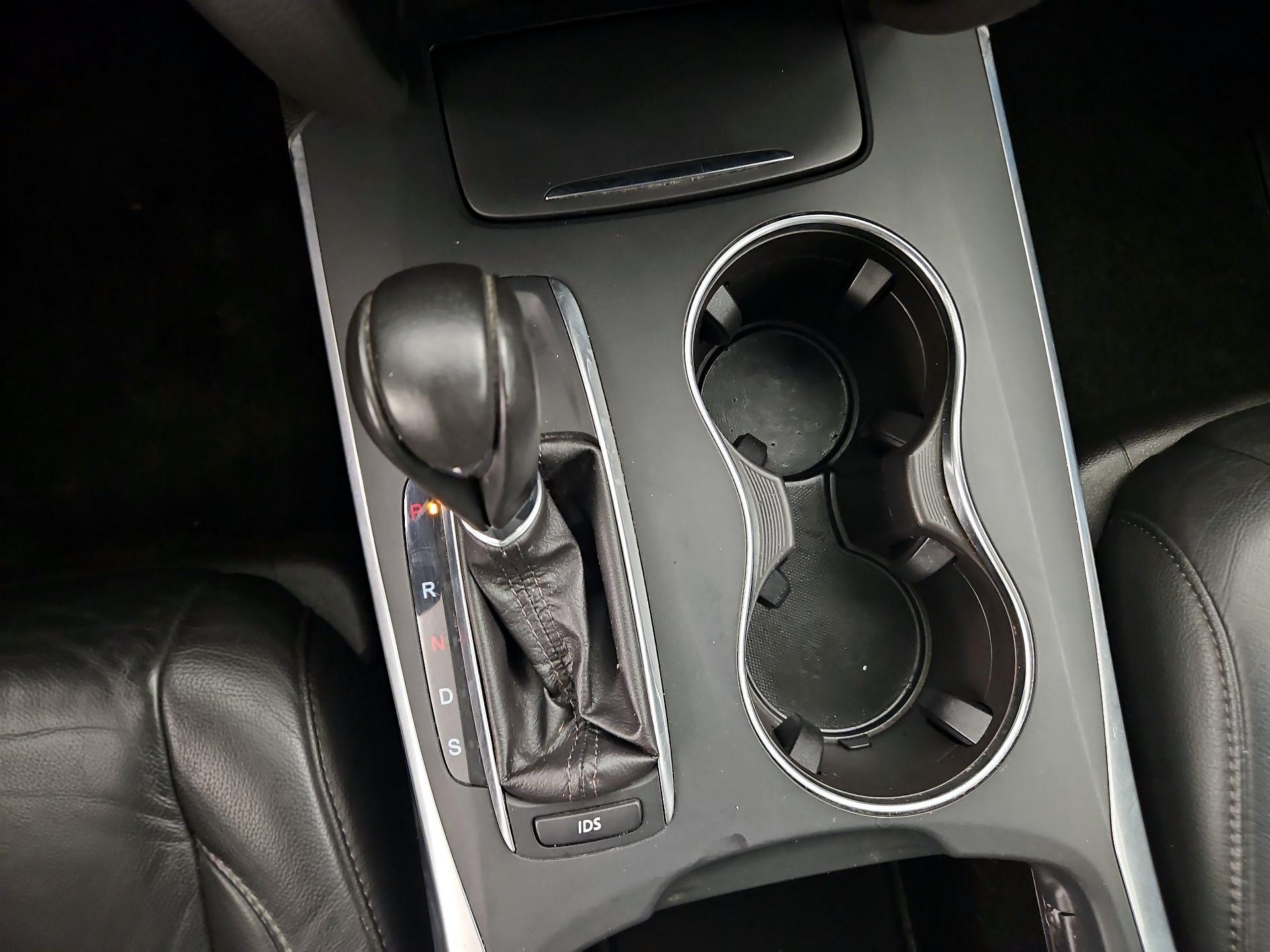 Thumbnail: 2015 Acura MDX - 17