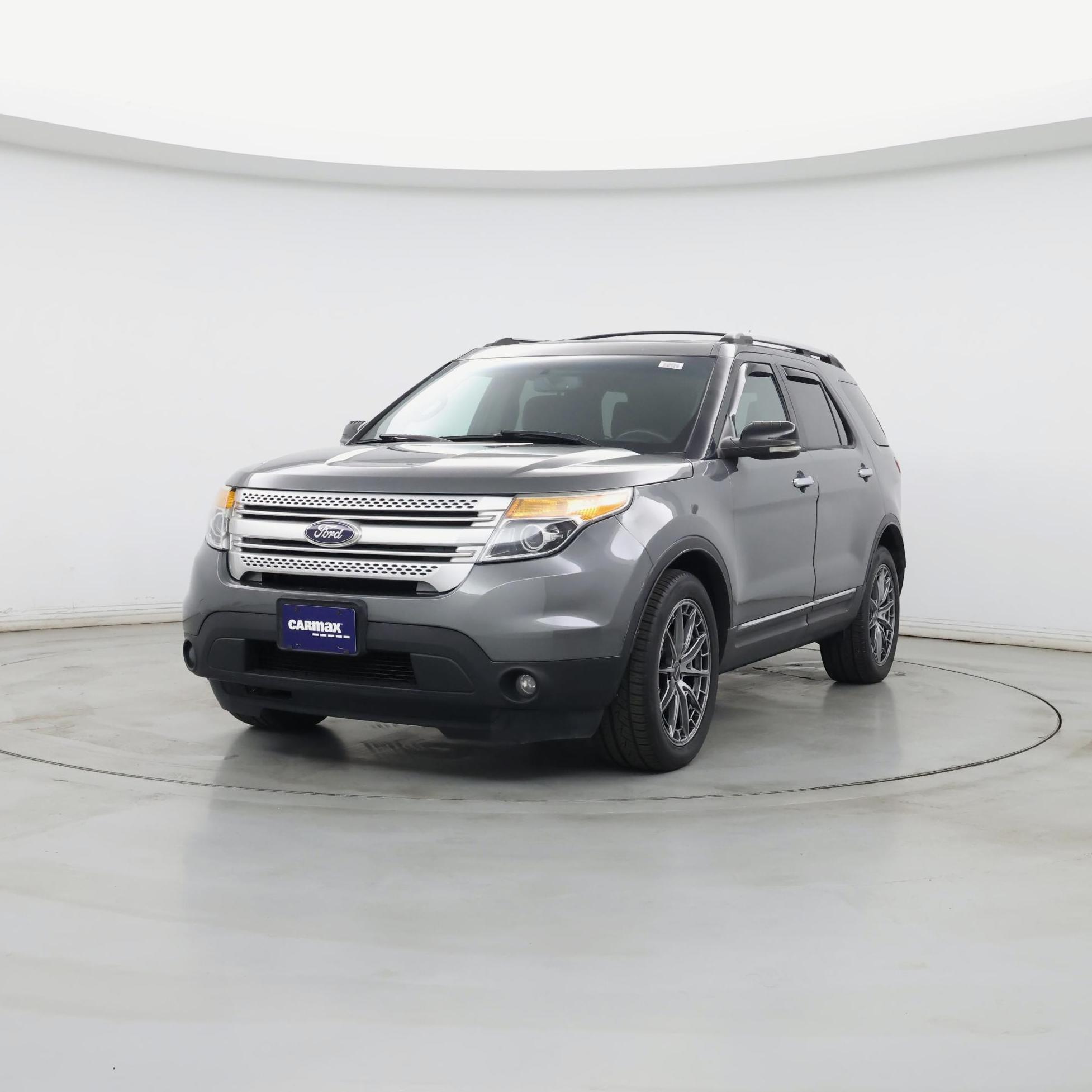 Thumbnail: 2013 Ford Explorer - 4