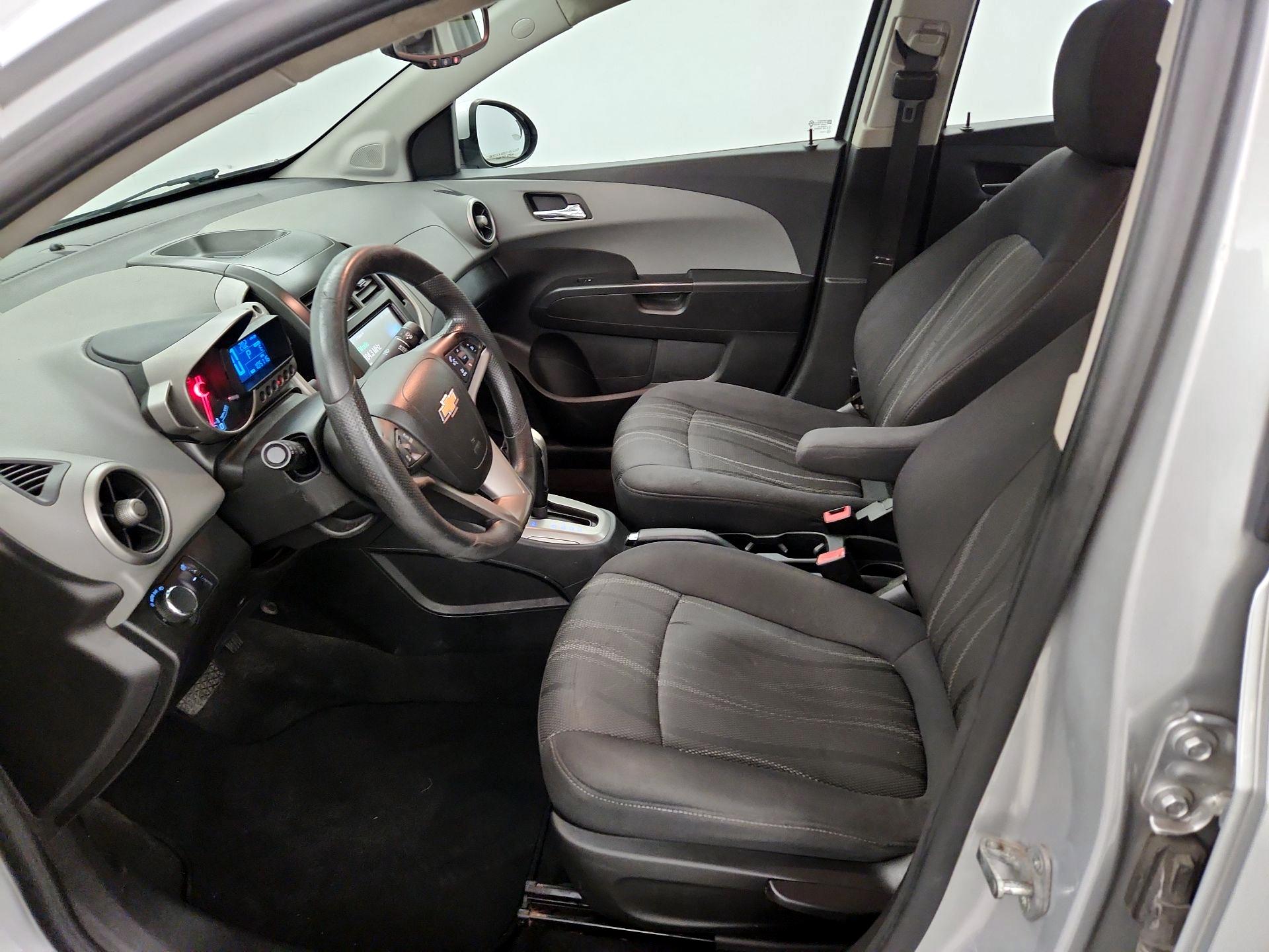 Thumbnail: 2014 Chevrolet Sonic - 11