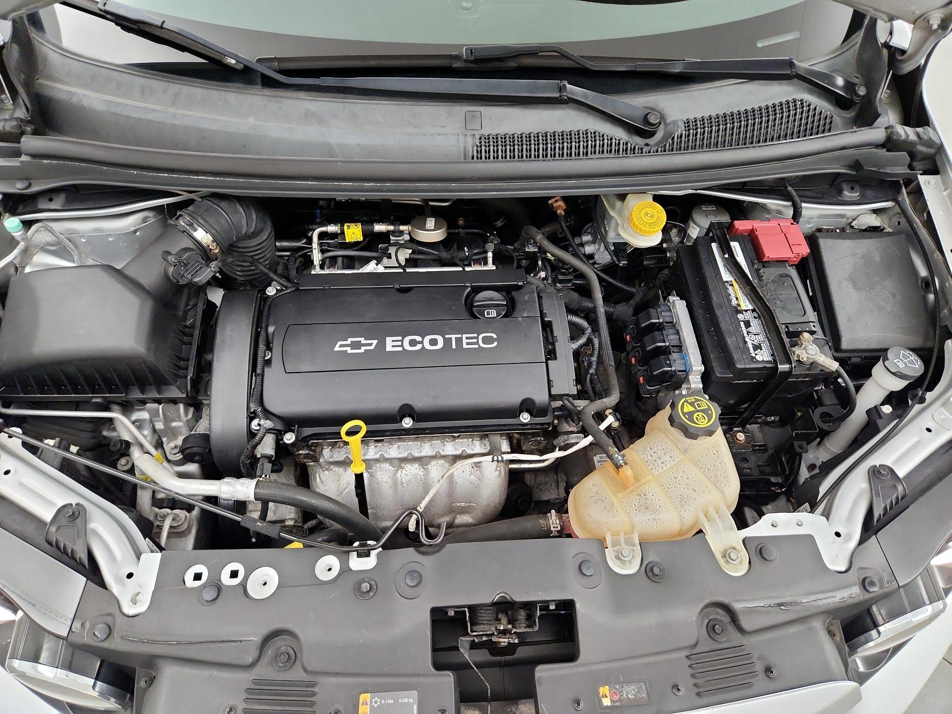 Thumbnail: 2014 Chevrolet Sonic - 19