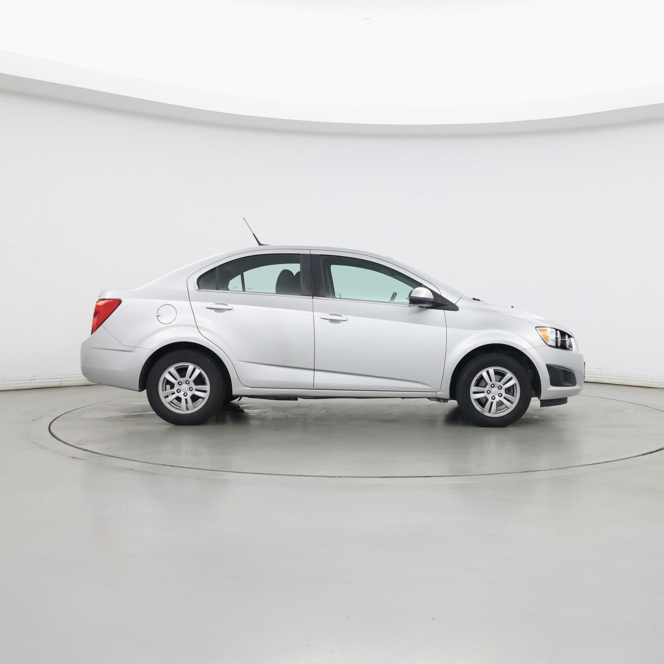 Thumbnail: 2014 Chevrolet Sonic - 7