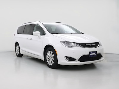 2019 Chrysler Pacifica Touring L -
                Hillside, IL