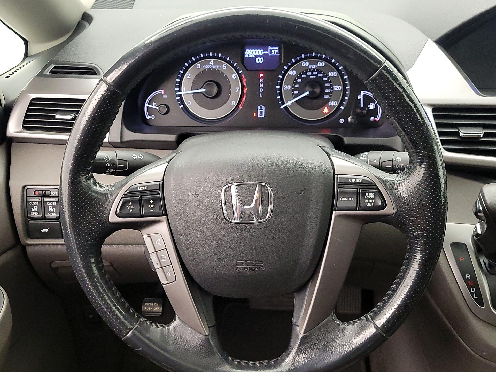 Thumbnail: 2017 Honda Odyssey - 10