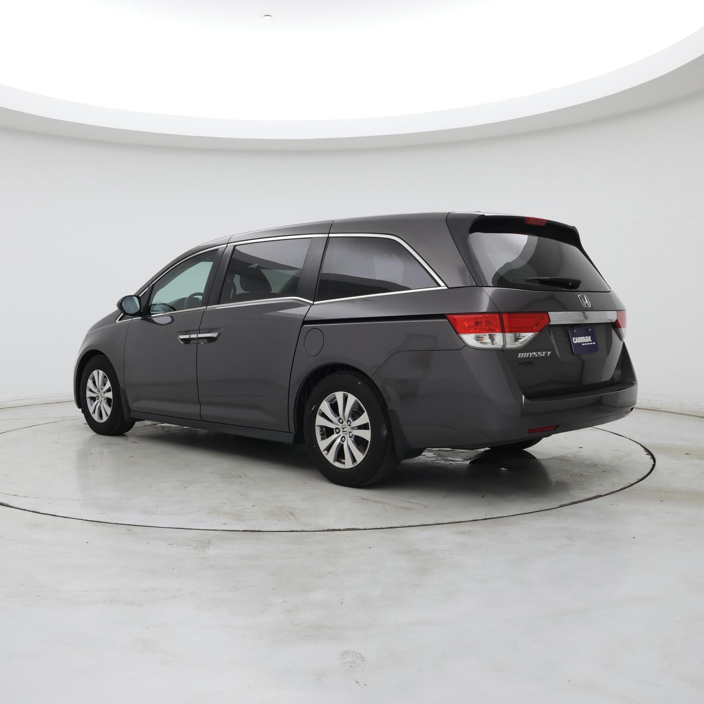 Thumbnail: 2017 Honda Odyssey - 2