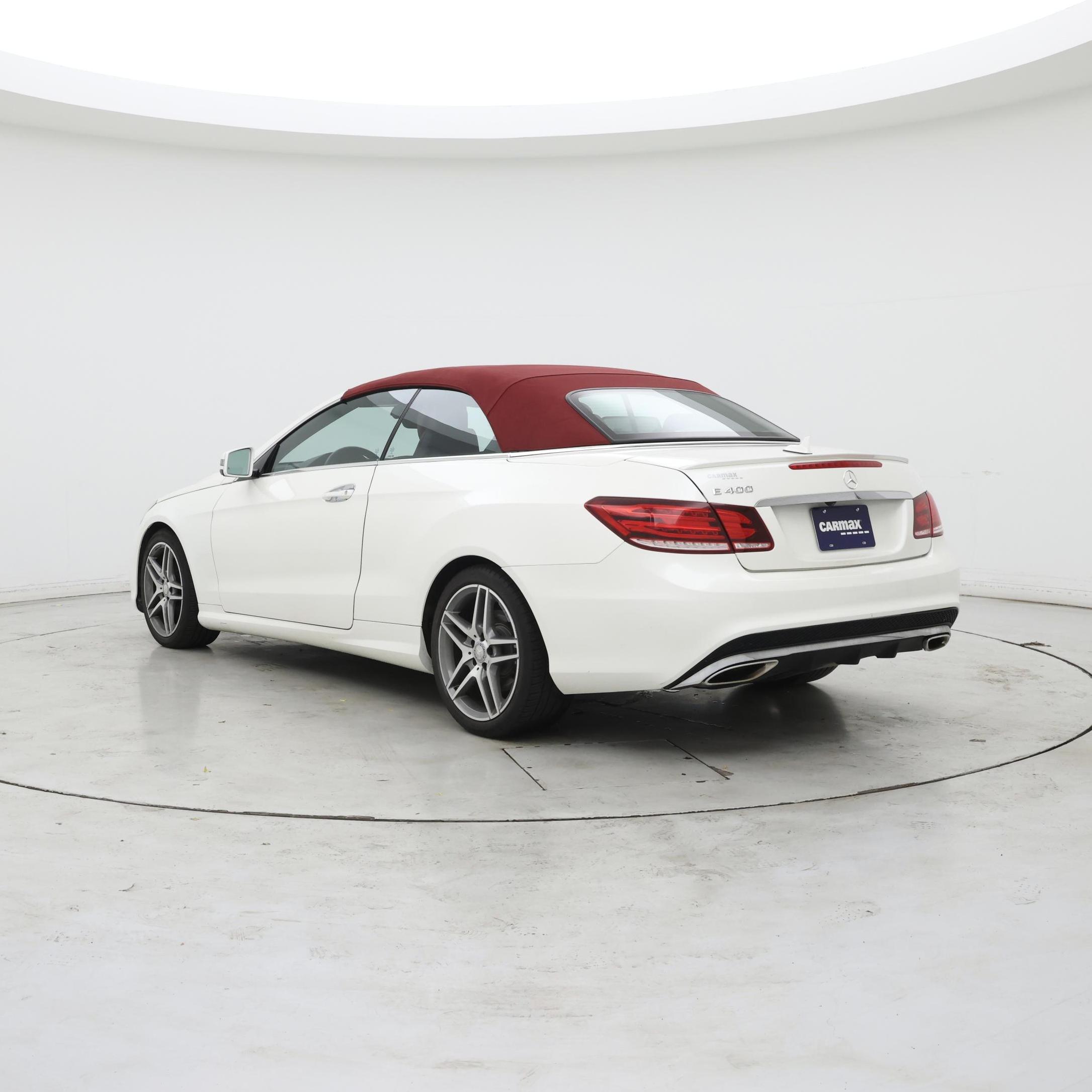 Thumbnail: 2016 Mercedes-Benz E-Class - 2