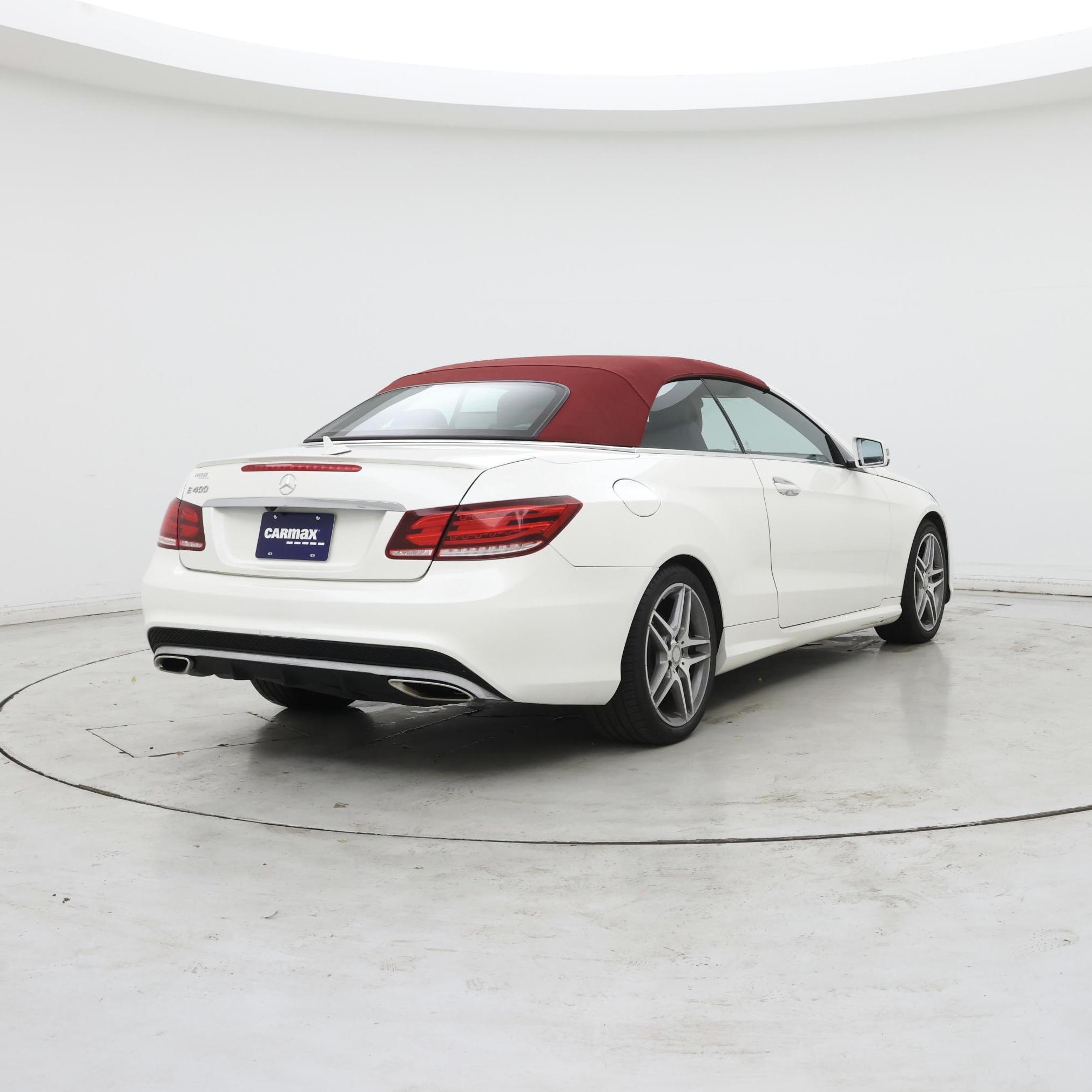 Thumbnail: 2016 Mercedes-Benz E-Class - 8