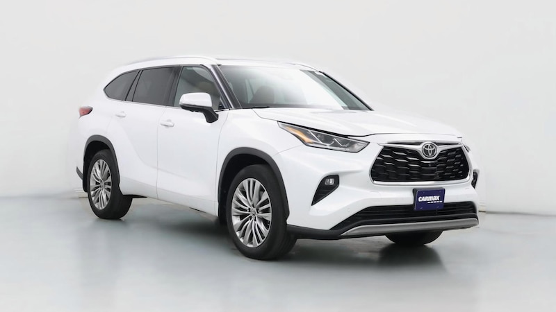 2023 Toyota Highlander Platinum Hero Image