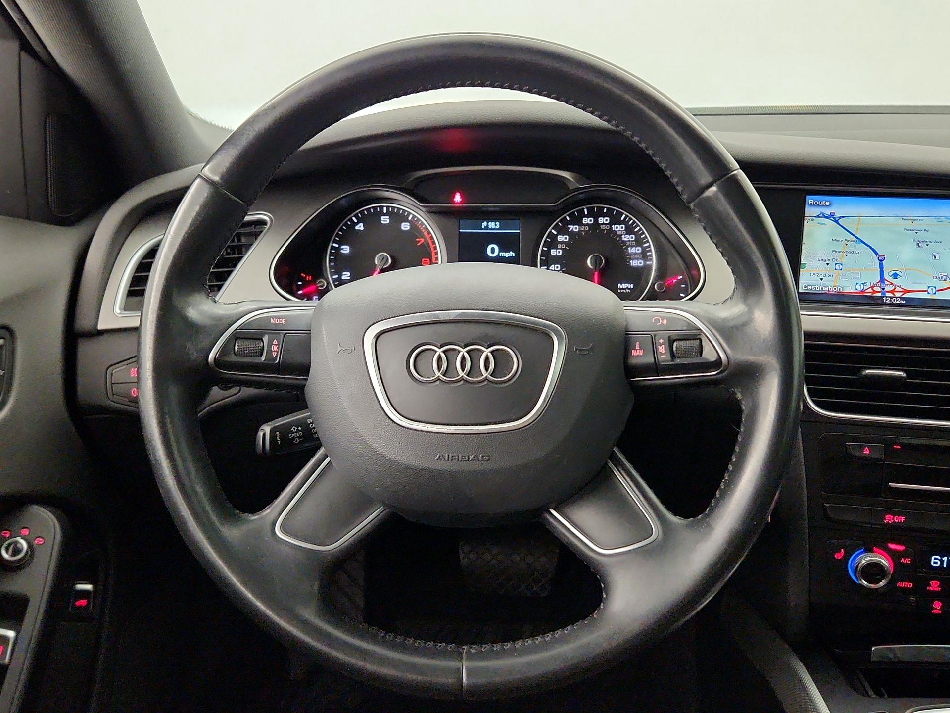 Thumbnail: 2015 Audi A4 - 10