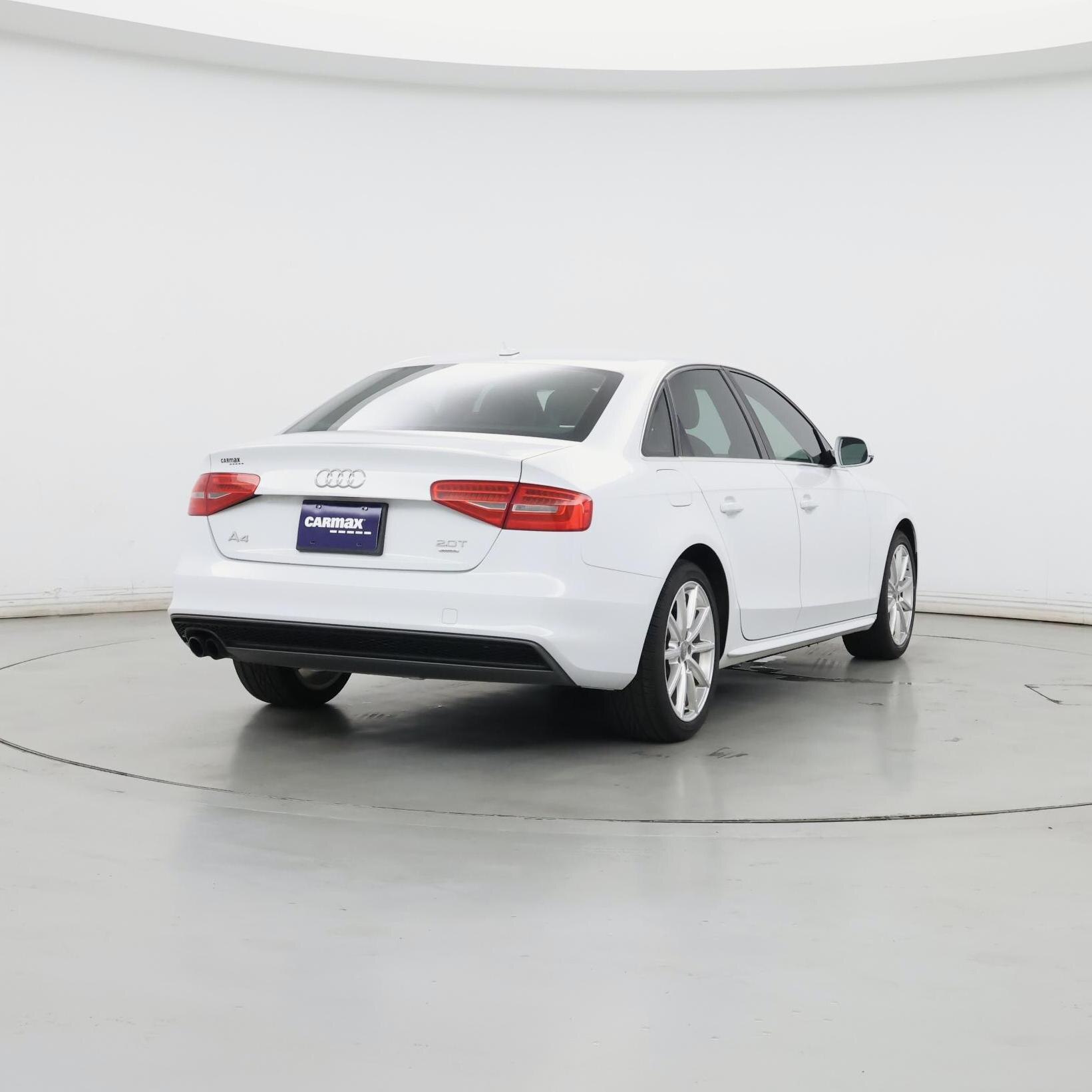 Thumbnail: 2015 Audi A4 - 8