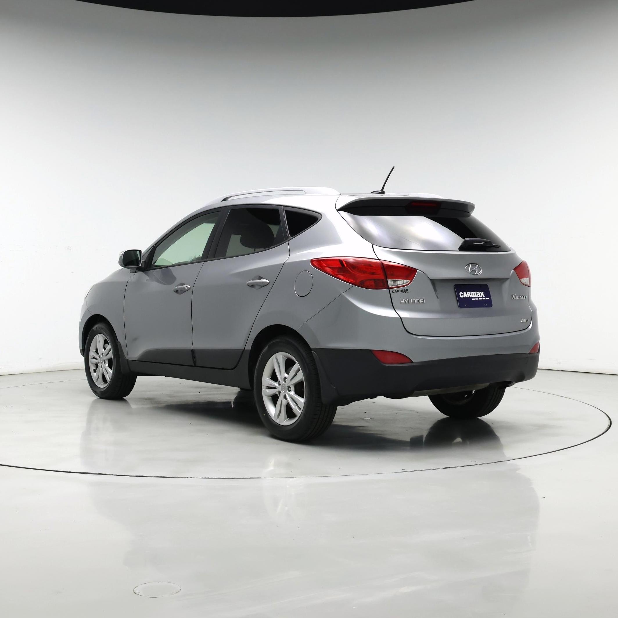 Thumbnail: 2013 Hyundai Tucson - 2