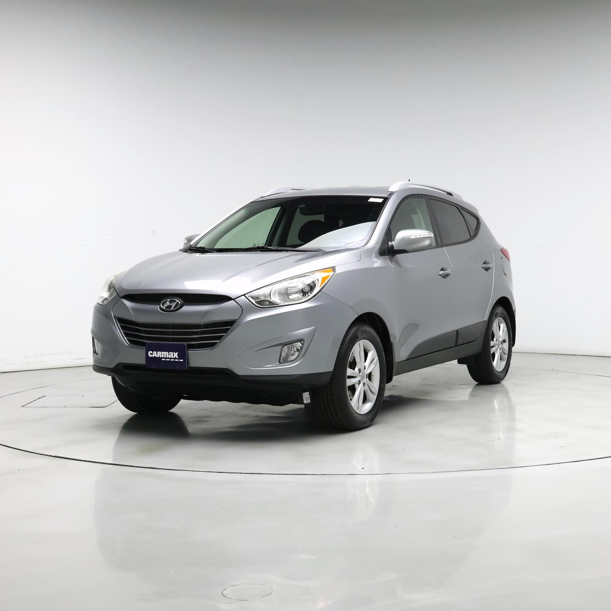 Thumbnail: 2013 Hyundai Tucson - 4