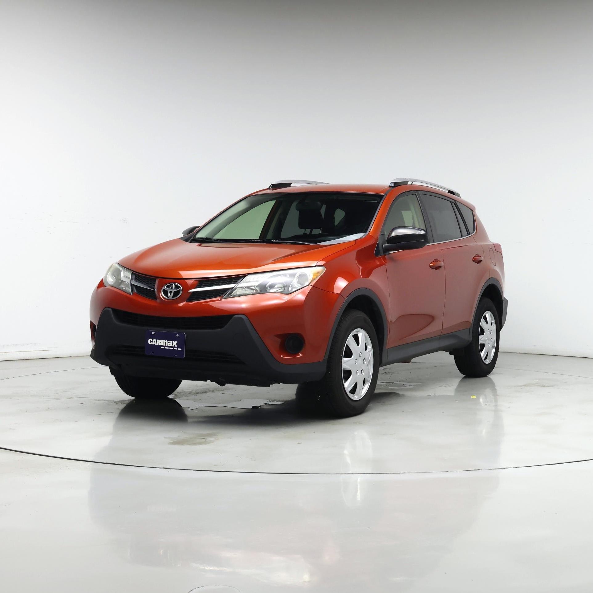 Thumbnail: 2015 Toyota RAV4 - 4