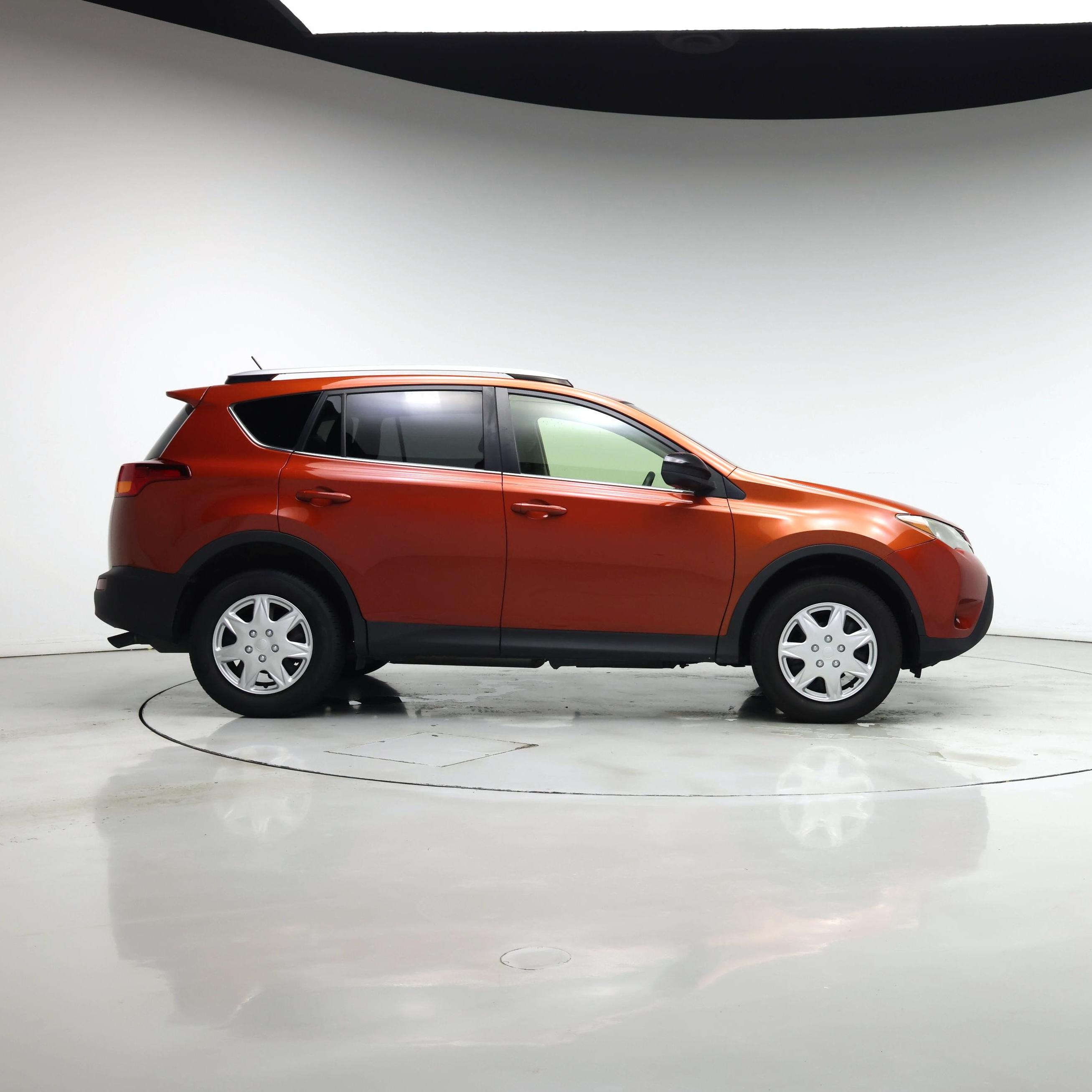 Thumbnail: 2015 Toyota RAV4 - 7