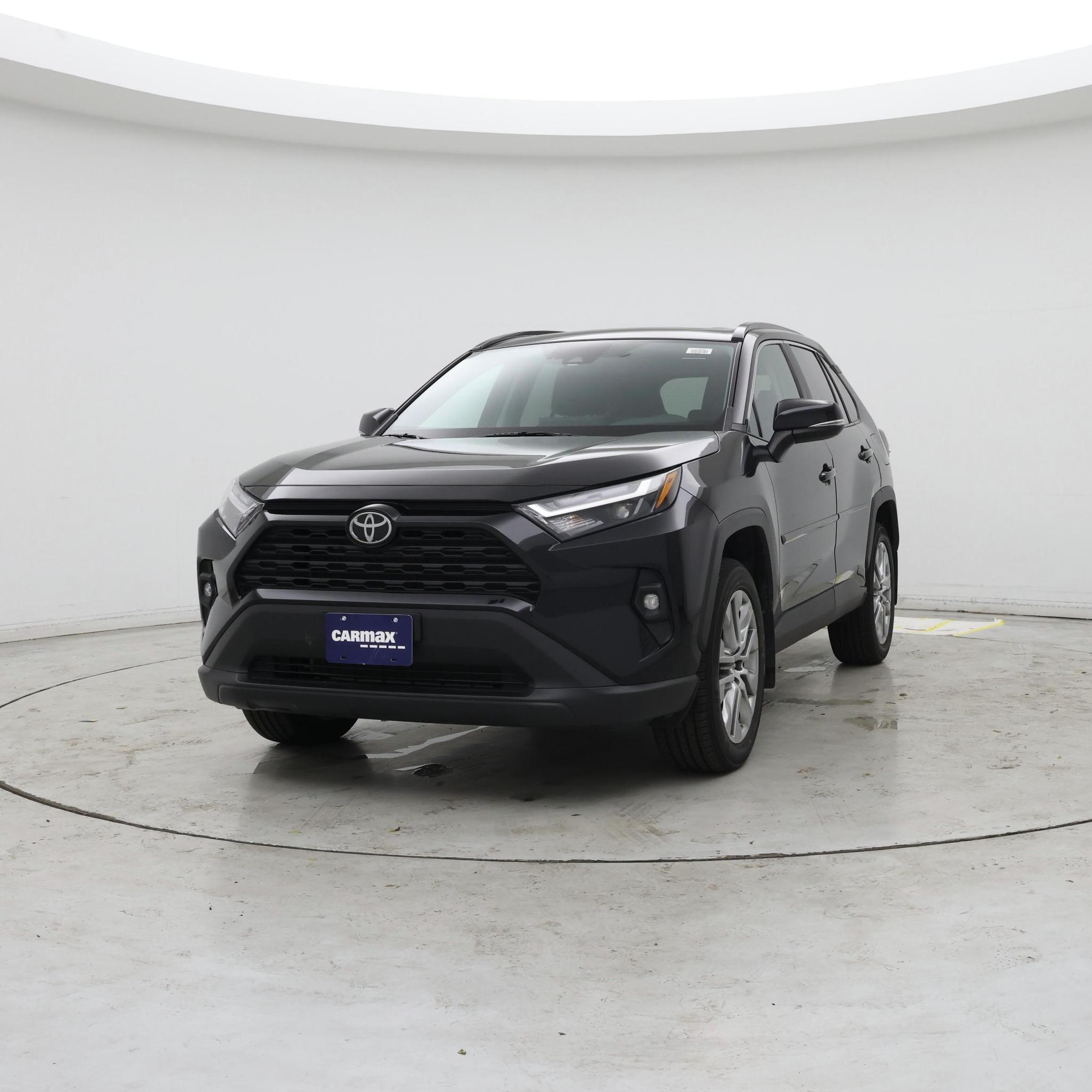 Thumbnail: 2022 Toyota RAV4 - 4