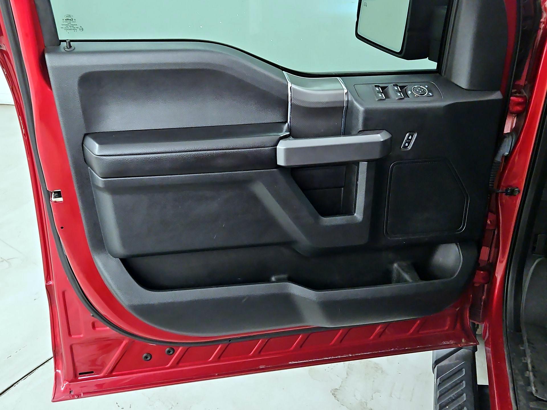 Thumbnail: 2016 Ford F-150 - 12
