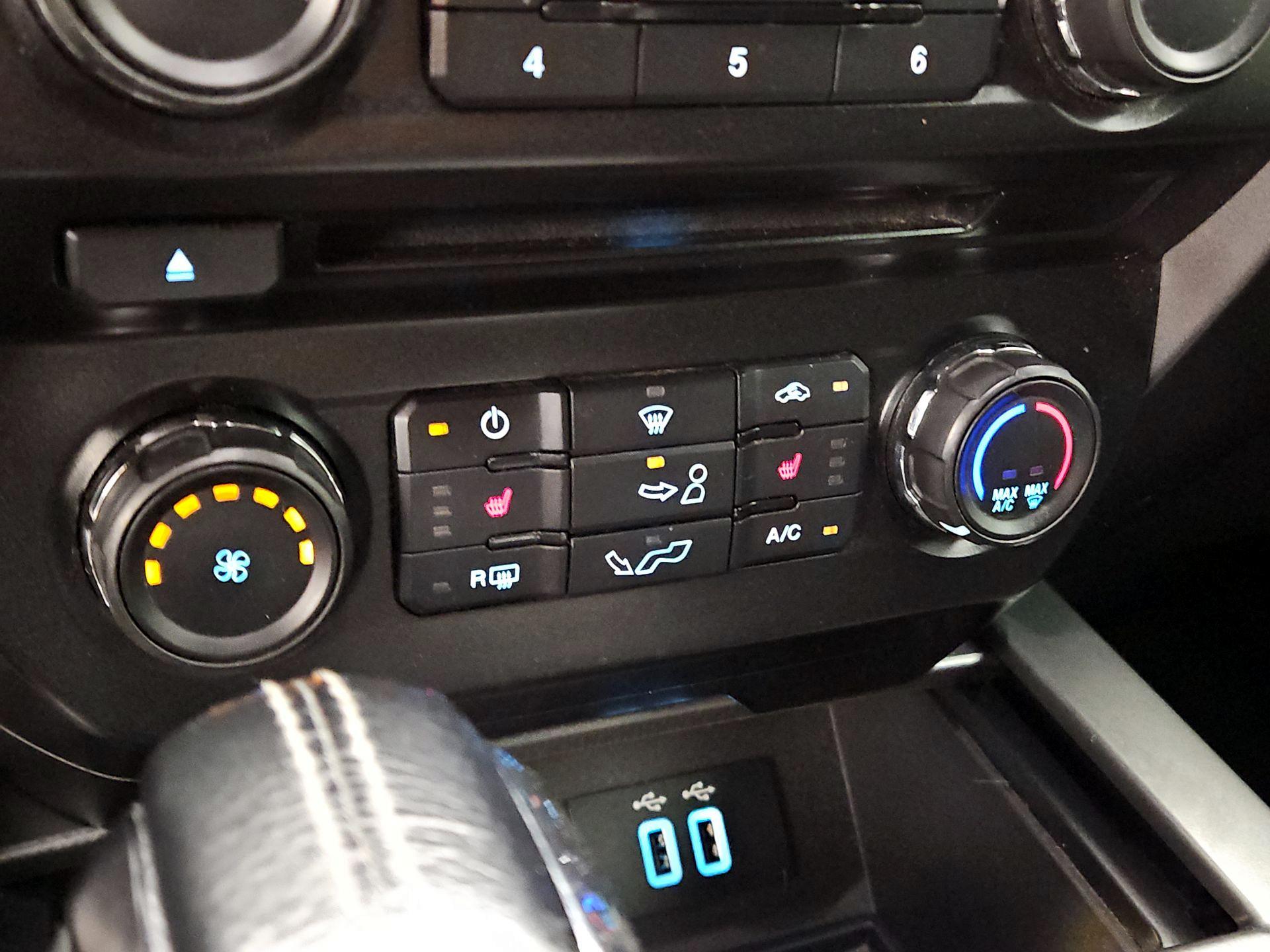 Thumbnail: 2016 Ford F-150 - 16