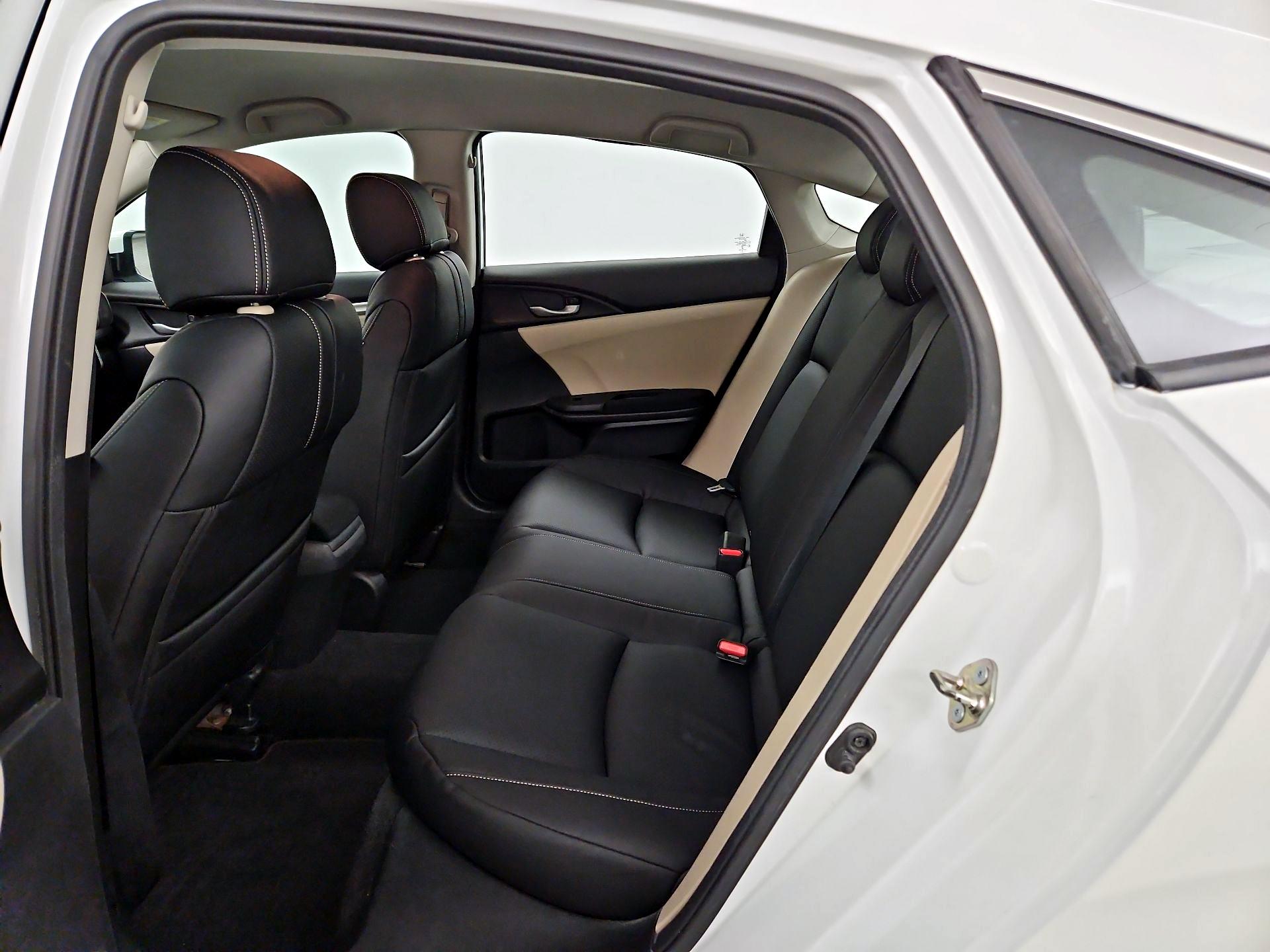 Thumbnail: 2016 Honda Civic - 19