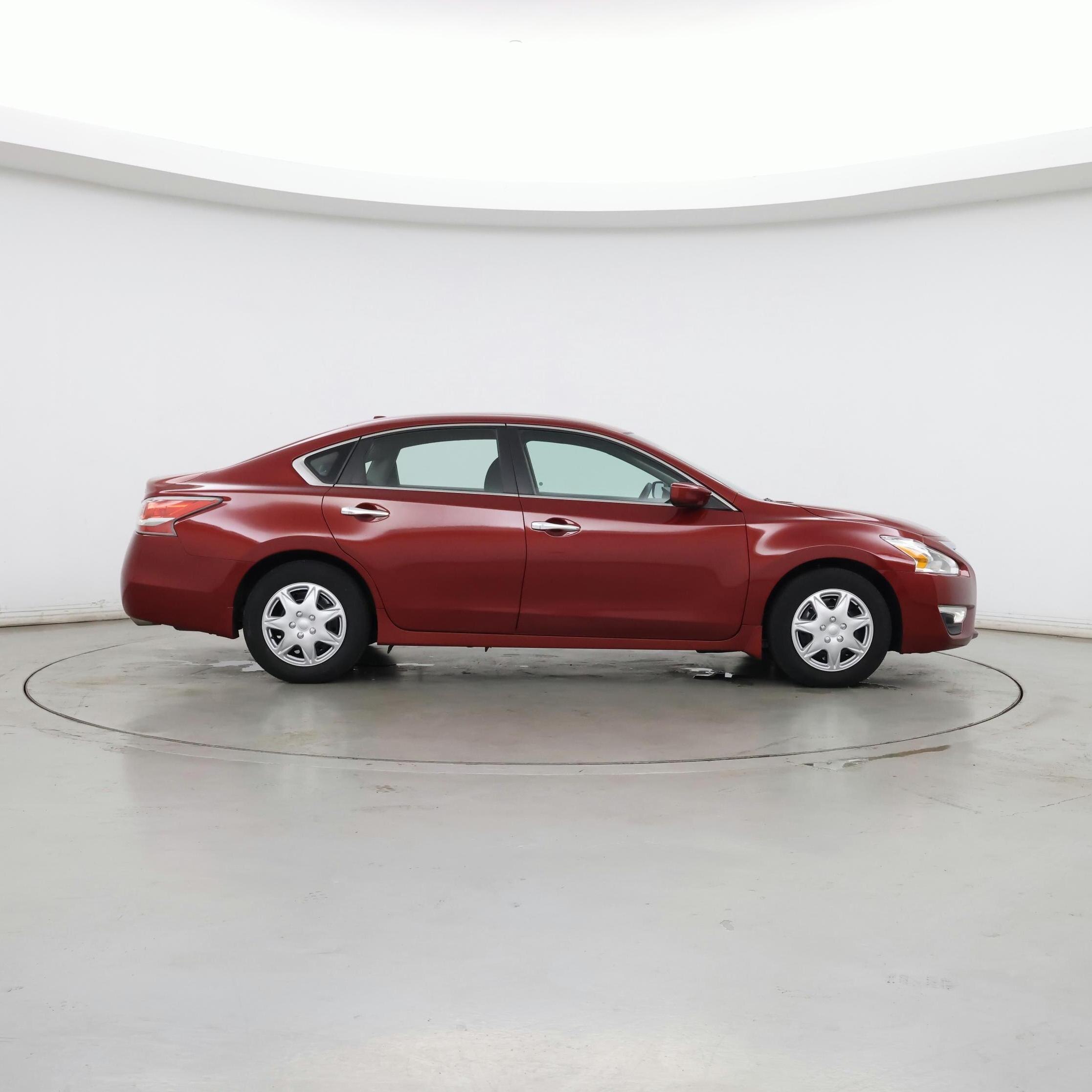 Thumbnail: 2015 Nissan Altima - 7
