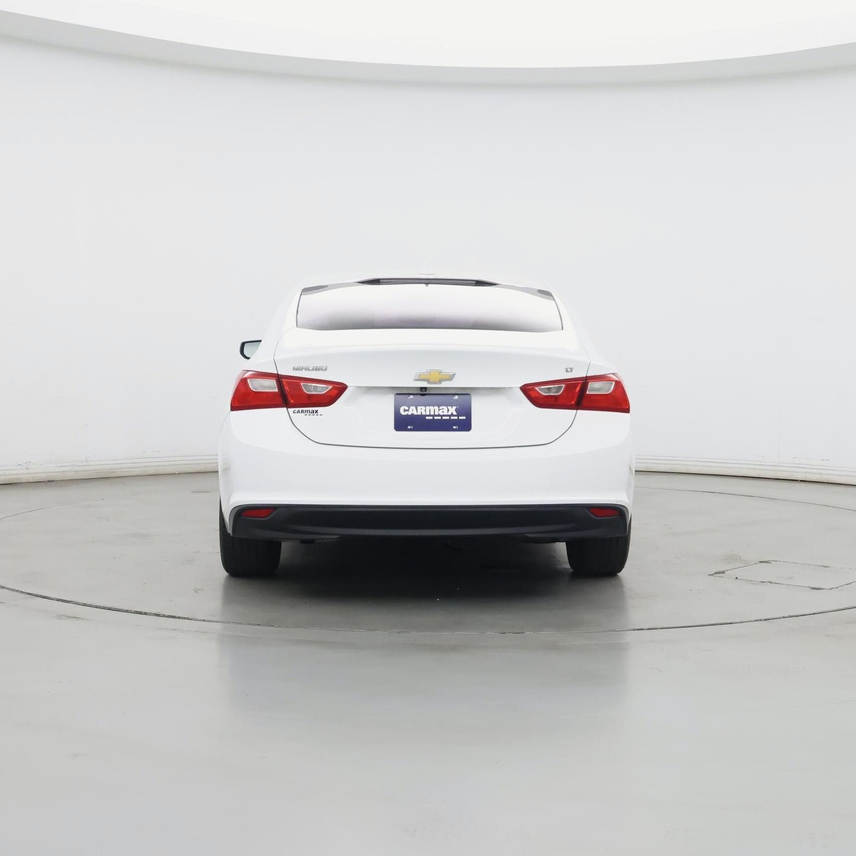 Thumbnail: 2016 Chevrolet Malibu - 6
