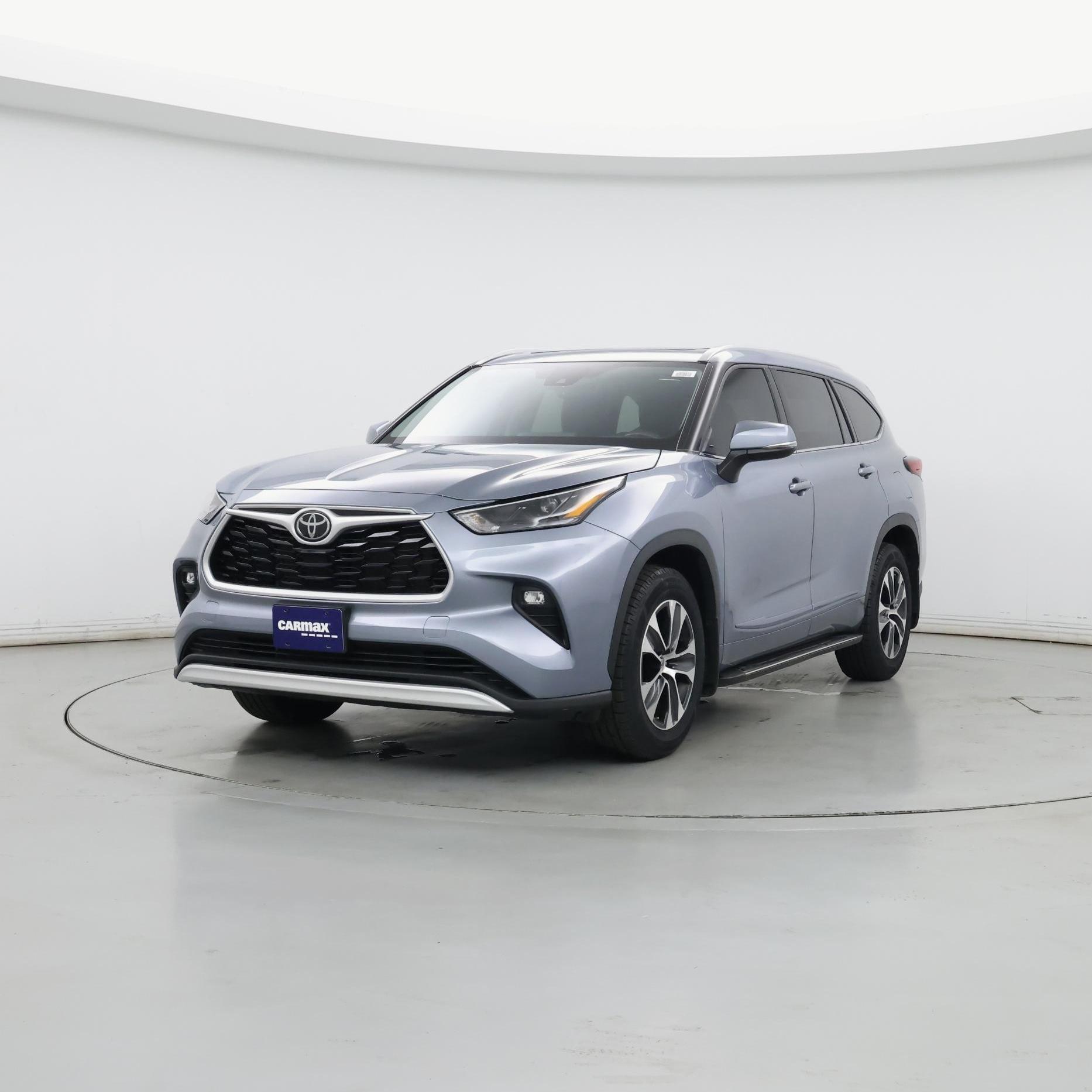 Thumbnail: 2022 Toyota Highlander - 4