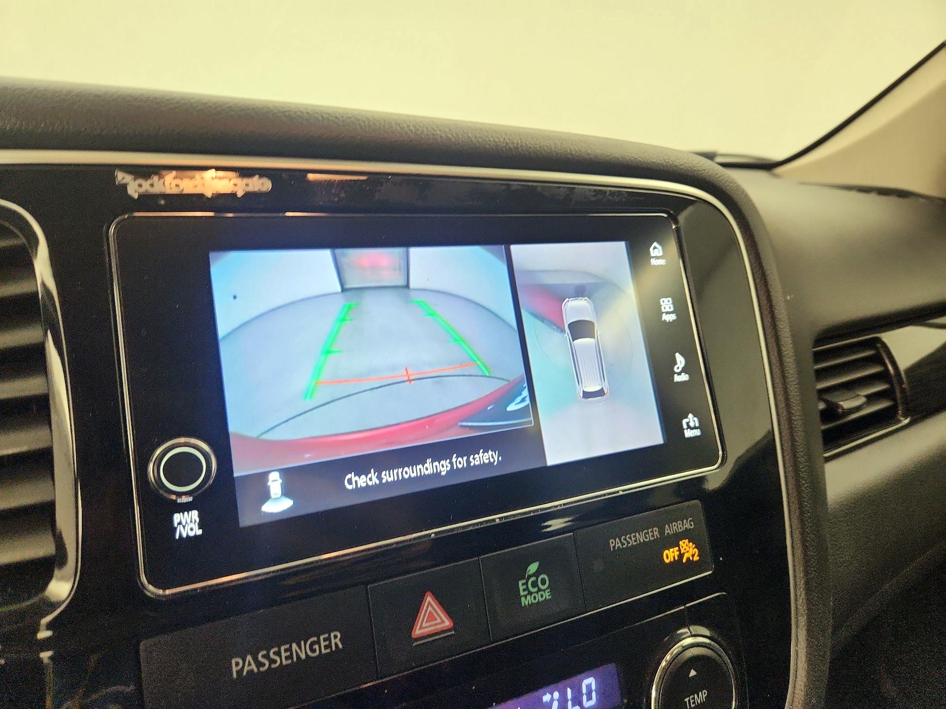 Thumbnail: 2018 Mitsubishi Outlander - 14