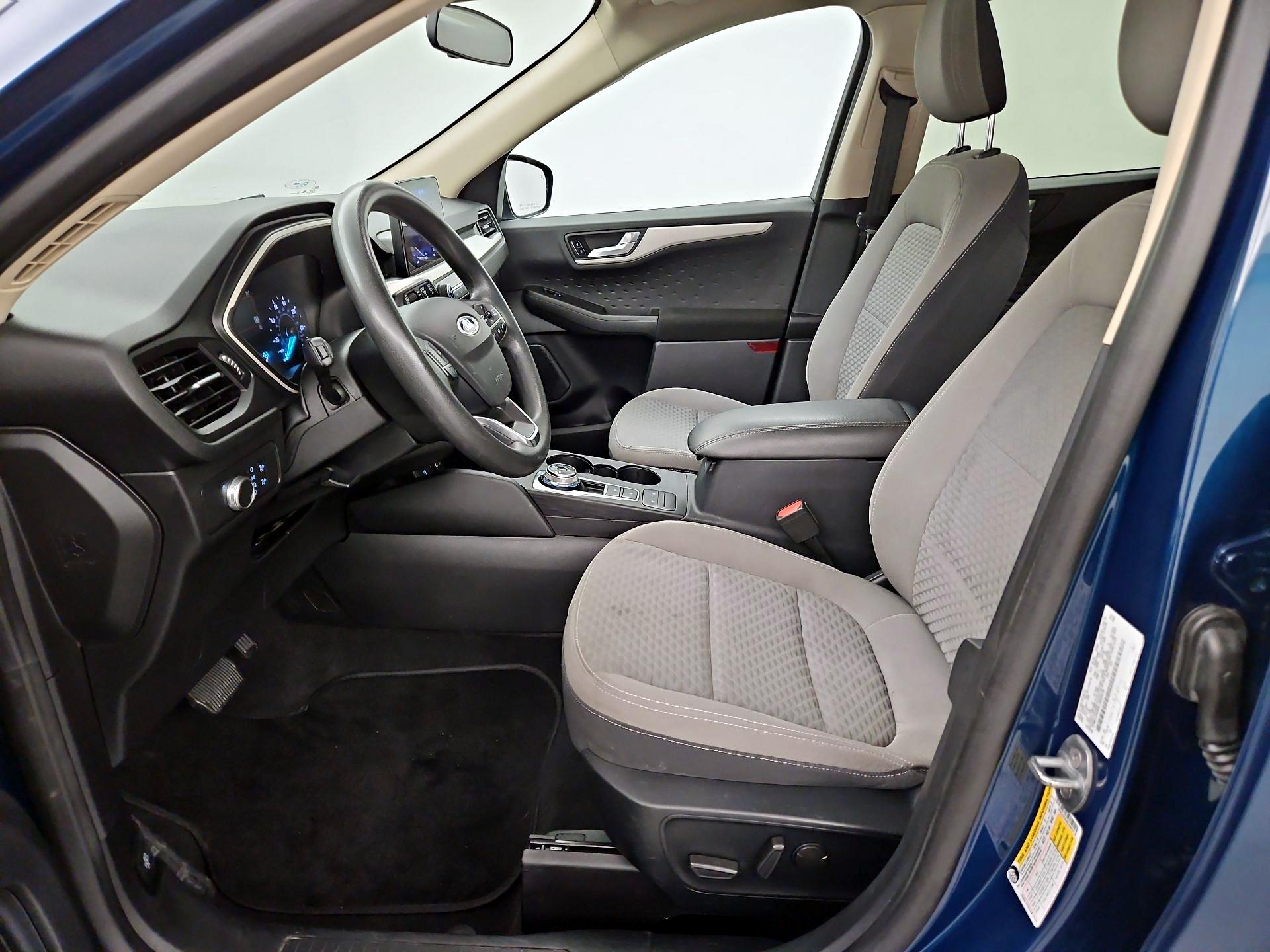Thumbnail: 2020 Ford Escape - 11