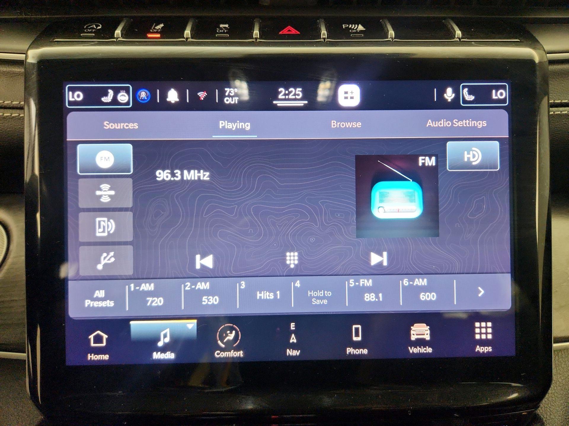 Thumbnail: 2021 Jeep Grand Cherokee L - 16