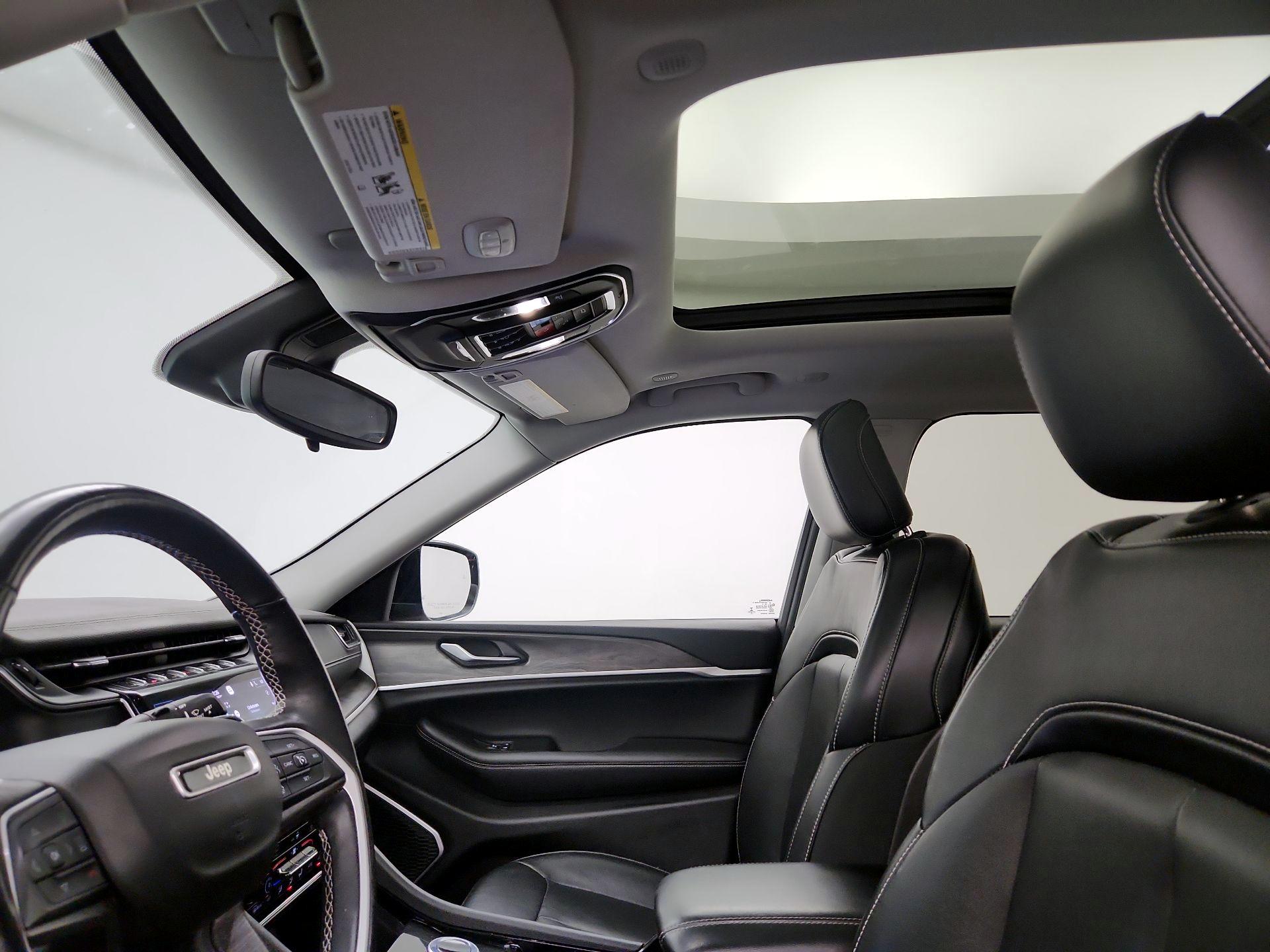 Thumbnail: 2021 Jeep Grand Cherokee L - 20