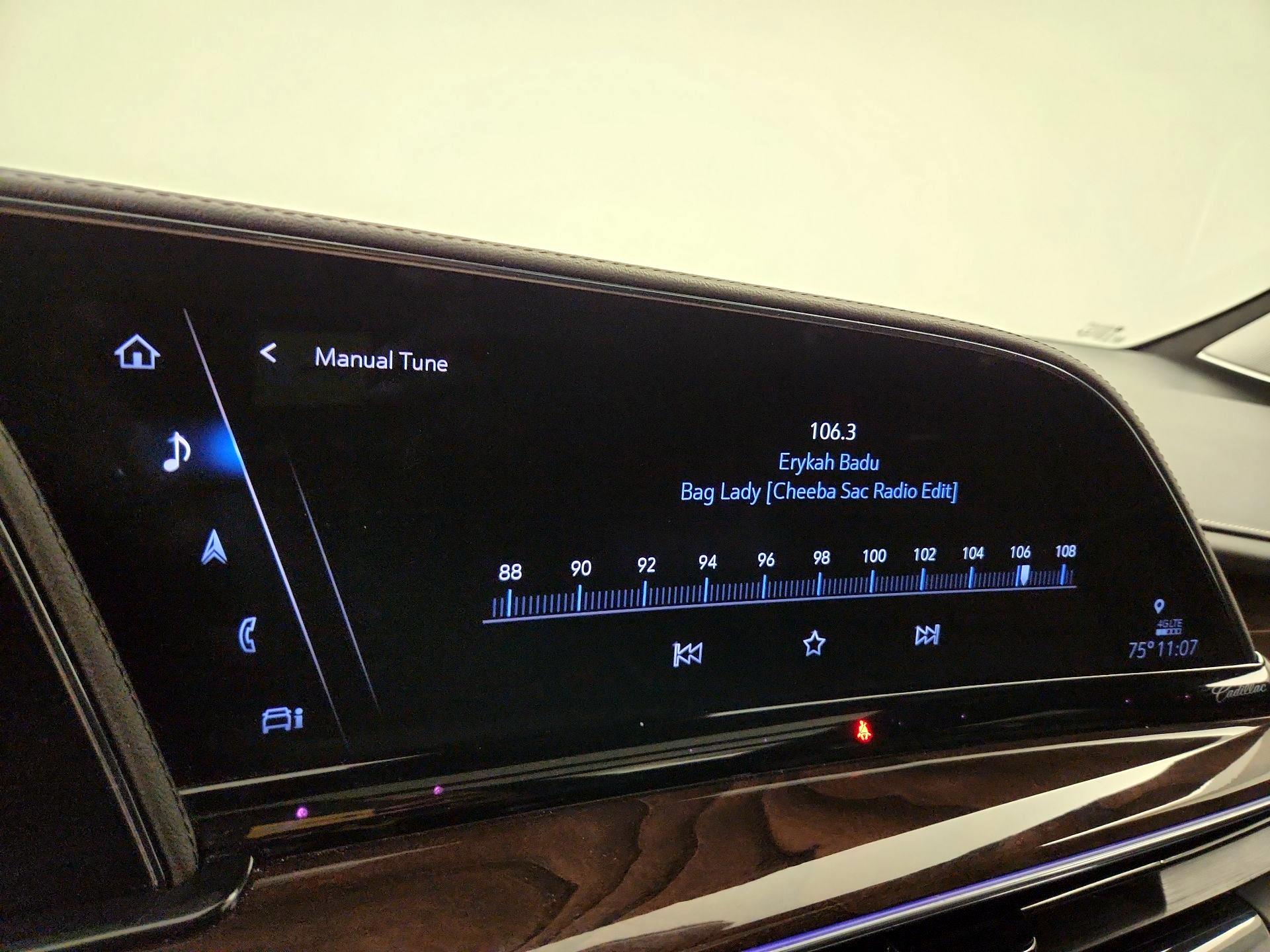 Thumbnail: 2022 Cadillac Escalade - 16