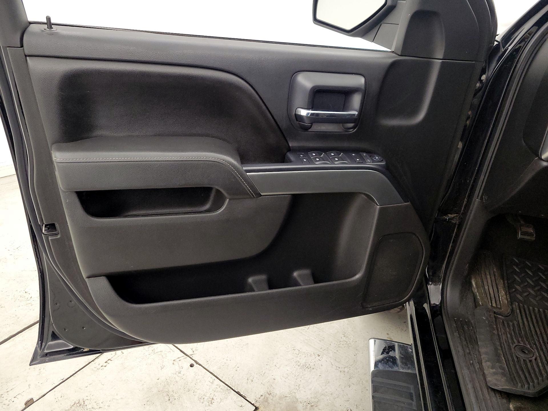Thumbnail: 2016 Chevrolet Silverado 1500 - 12