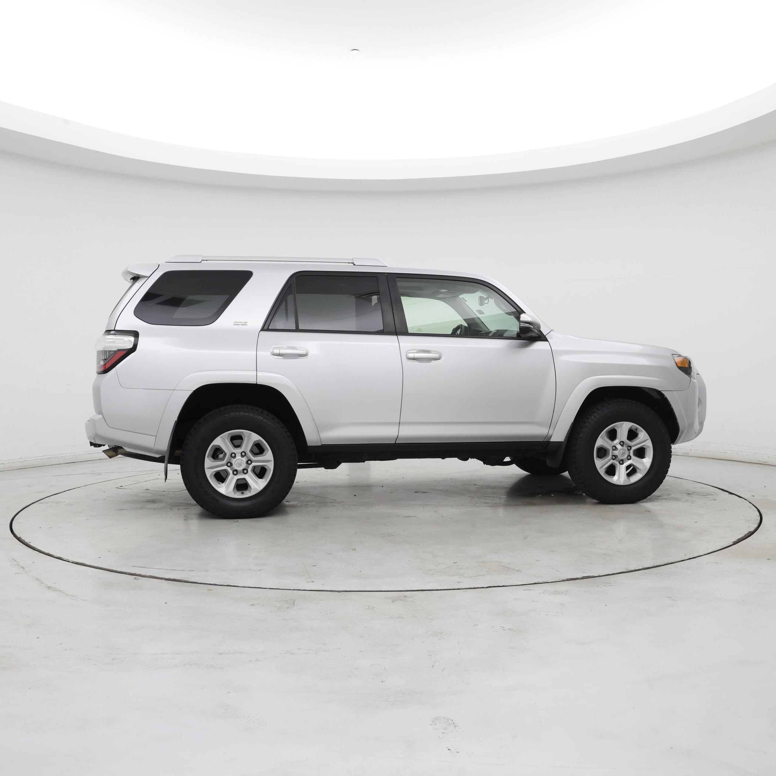 Thumbnail: 2015 Toyota 4Runner - 7