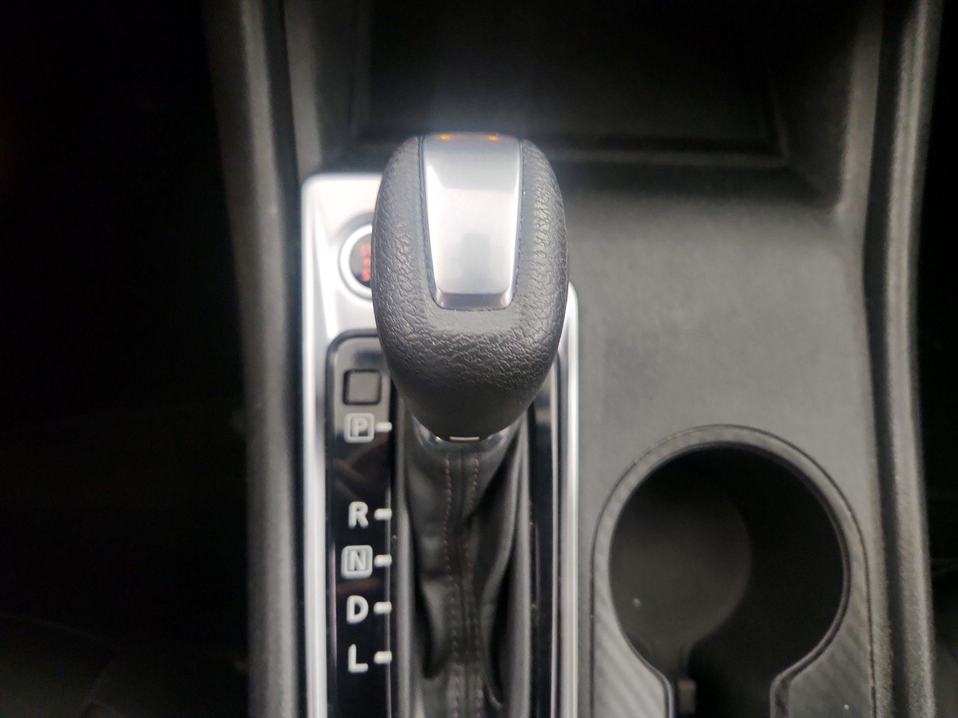 Thumbnail: 2021 Nissan Altima - 15