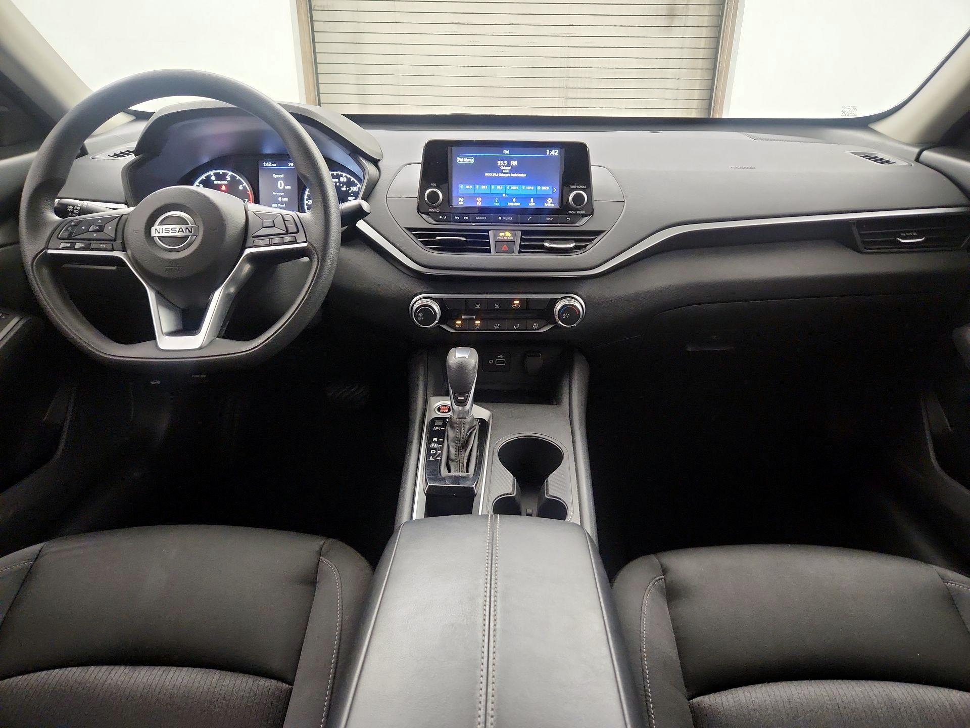 Thumbnail: 2021 Nissan Altima - 8