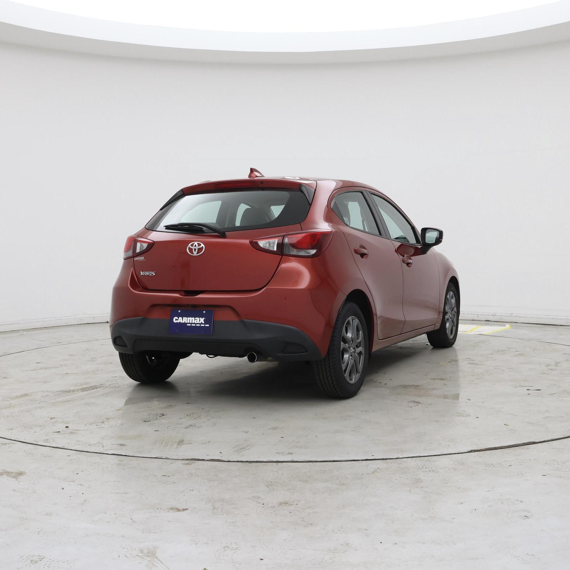 Thumbnail: 2020 Toyota Yaris - 8