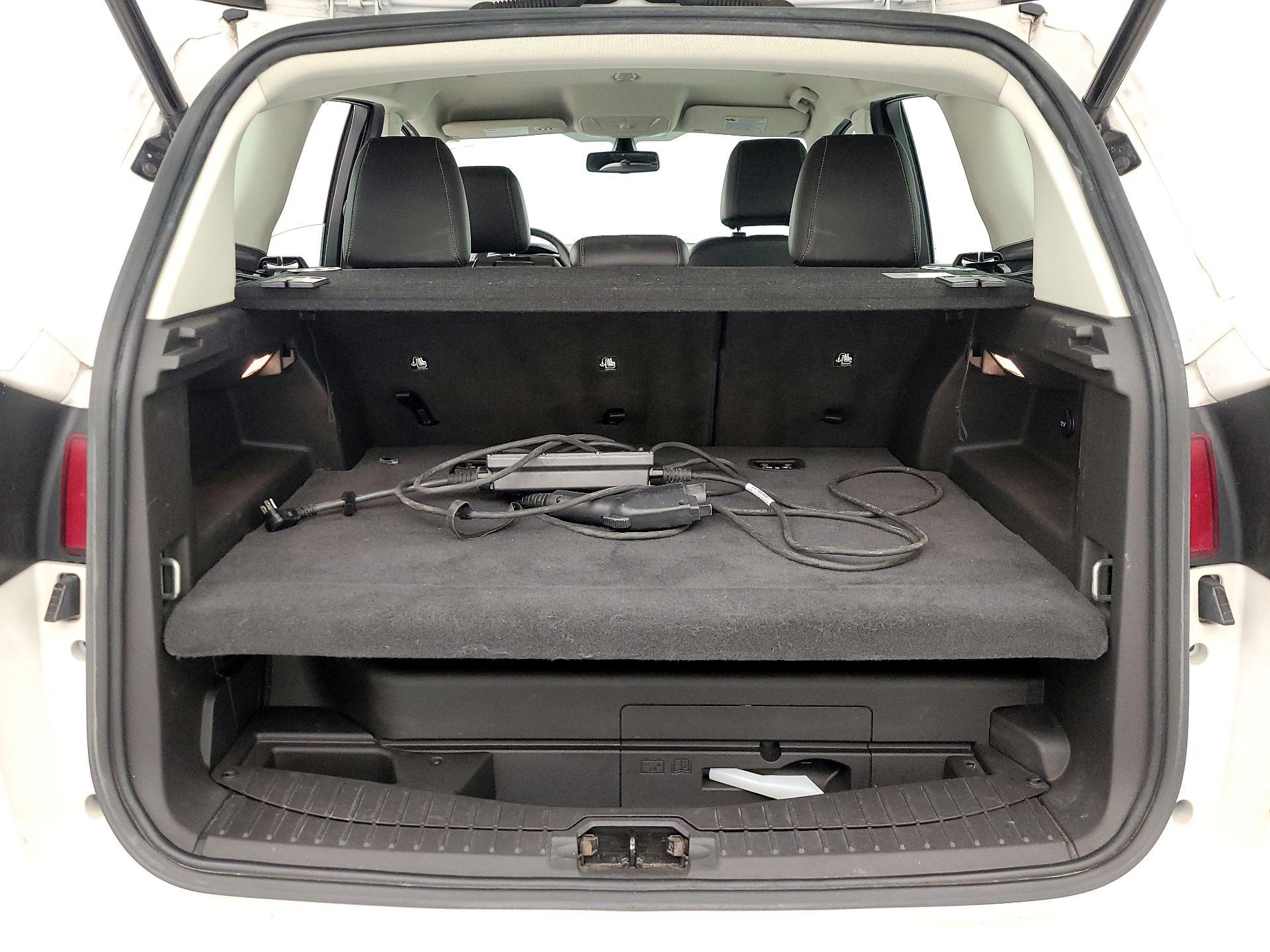 Thumbnail: 2014 Ford C-Max - 19