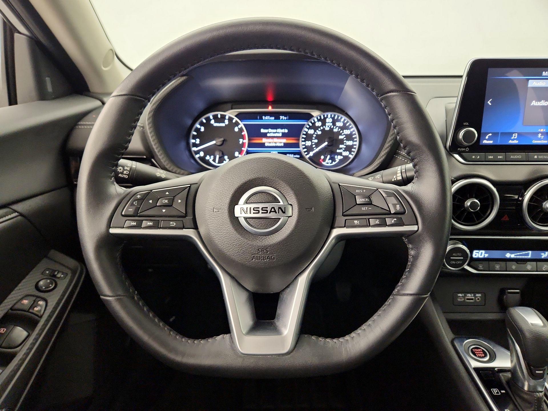 Thumbnail: 2020 Nissan Sentra - 10