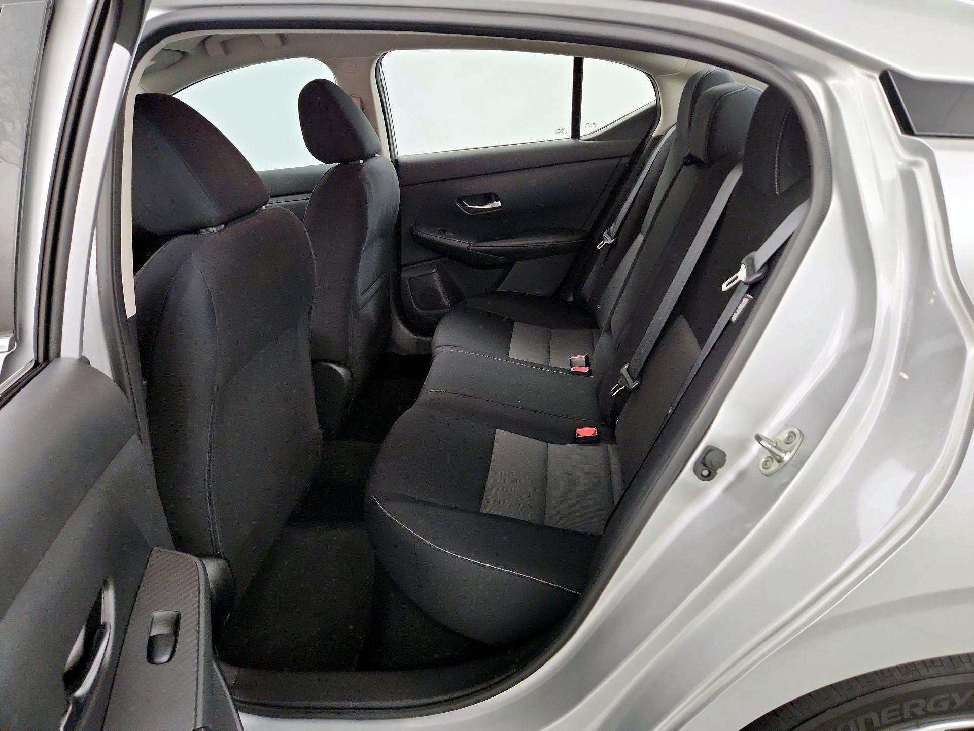 Thumbnail: 2020 Nissan Sentra - 19