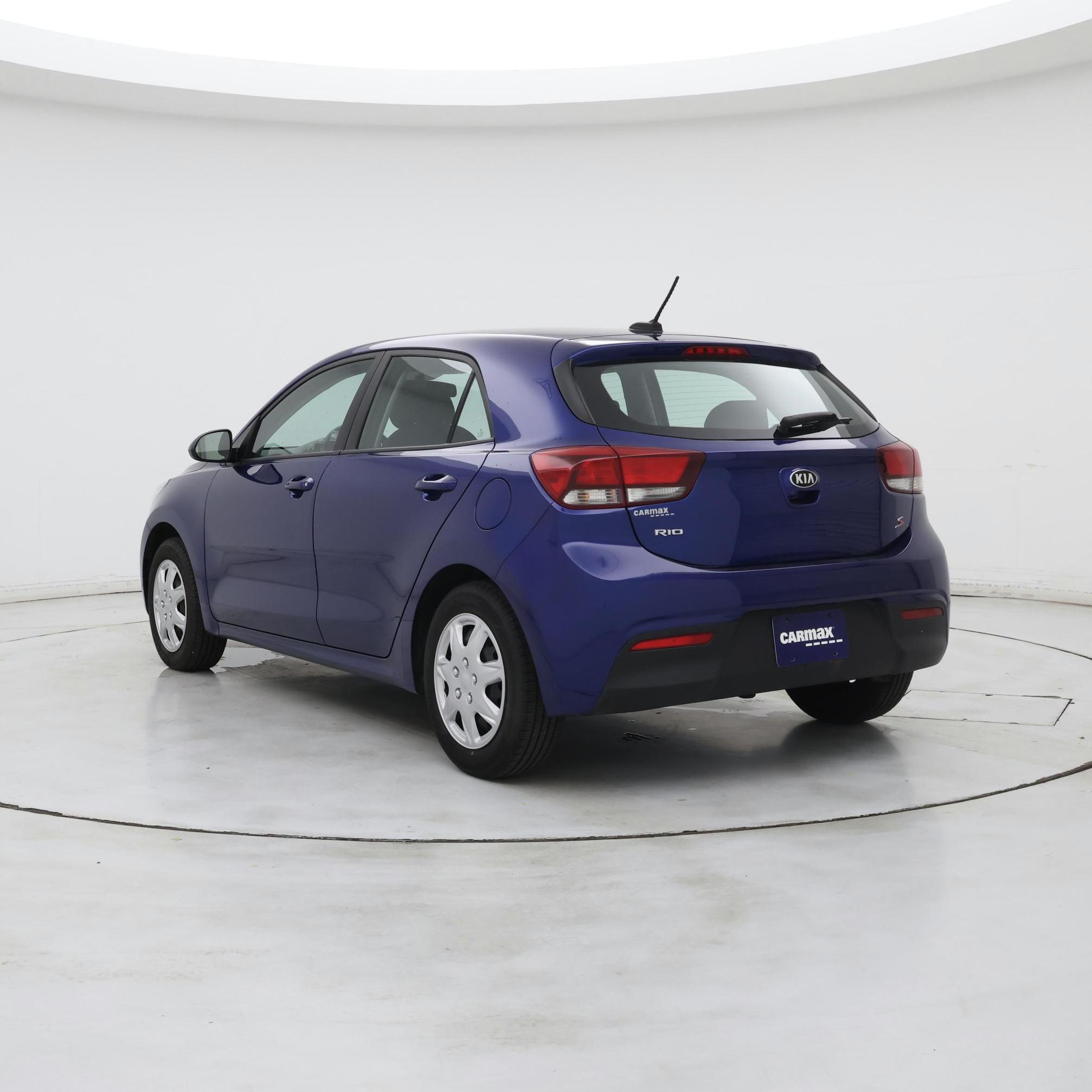 Thumbnail: 2018 Kia Rio5 - 2