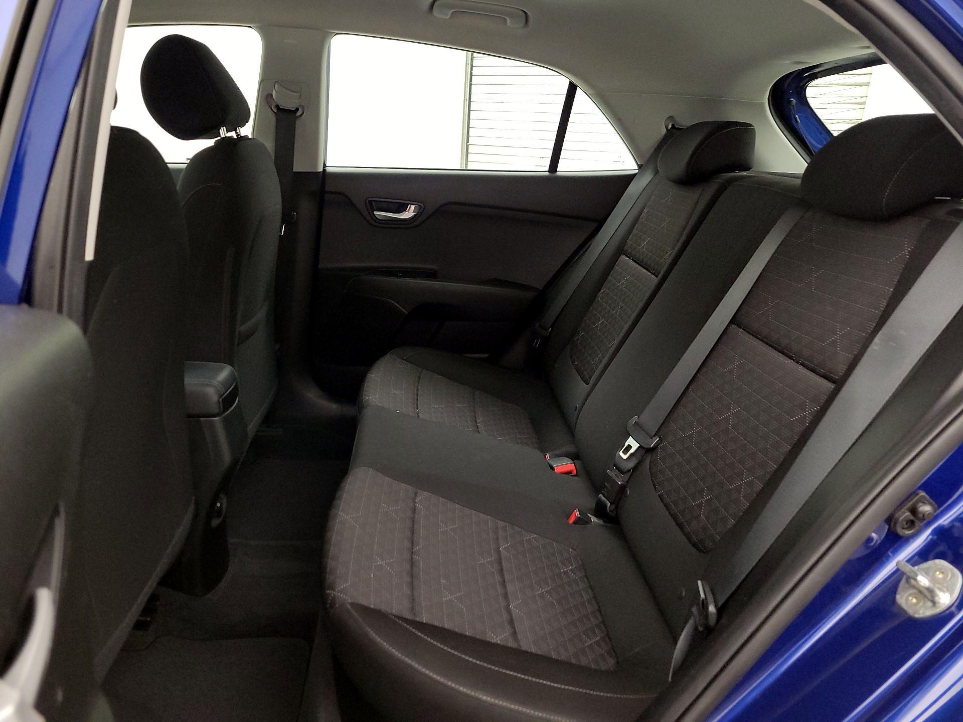 Thumbnail: 2018 Kia Rio5 - 19