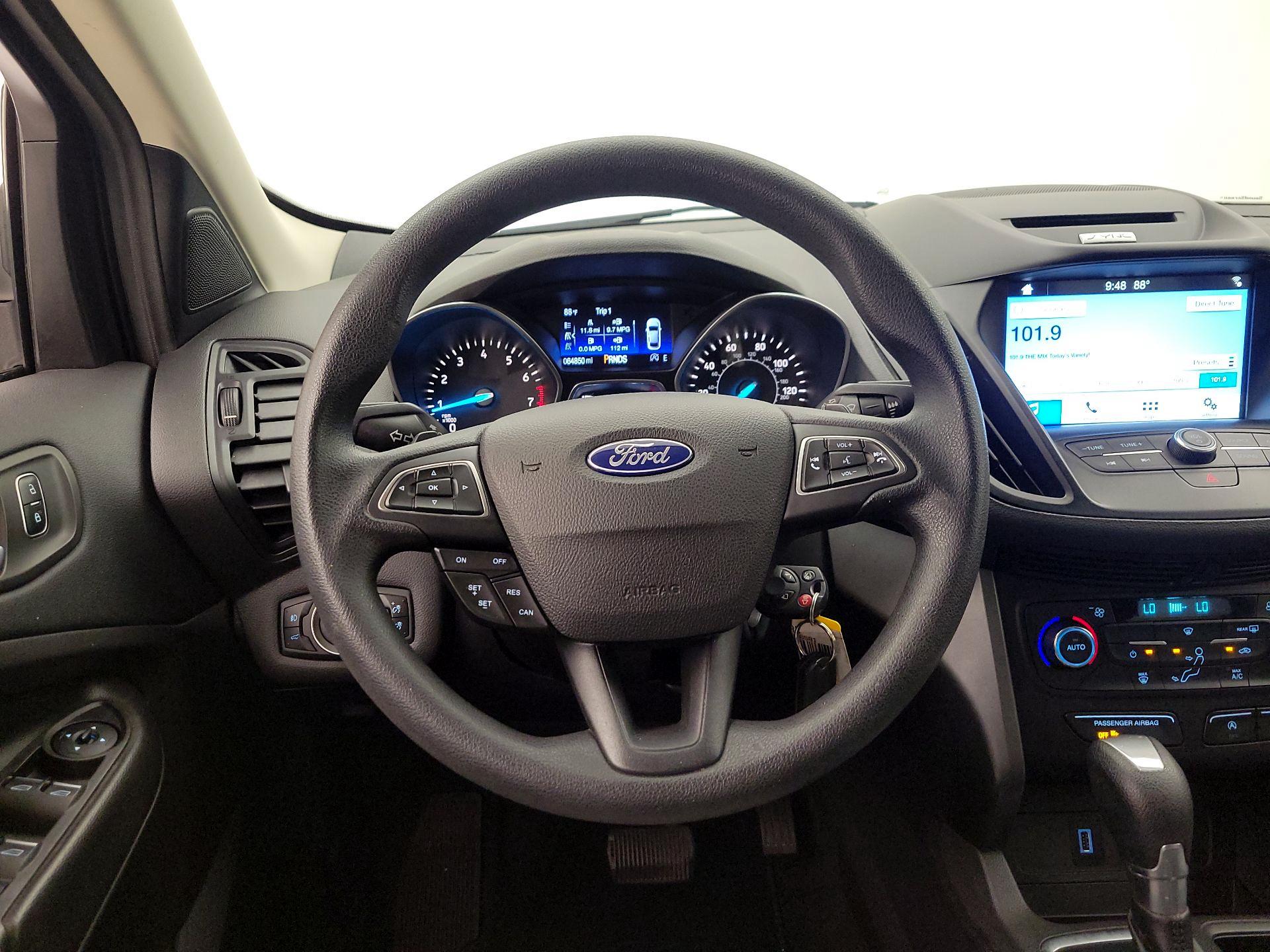 Thumbnail: 2017 Ford Escape - 10