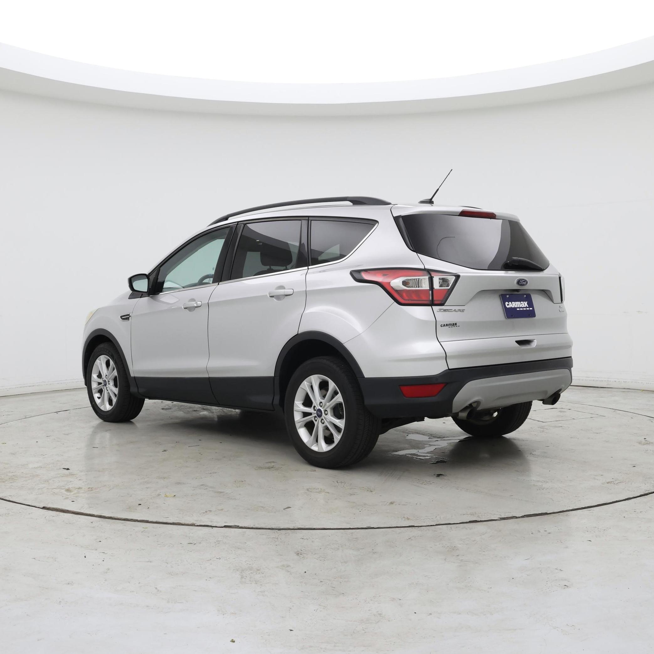 Thumbnail: 2017 Ford Escape - 2