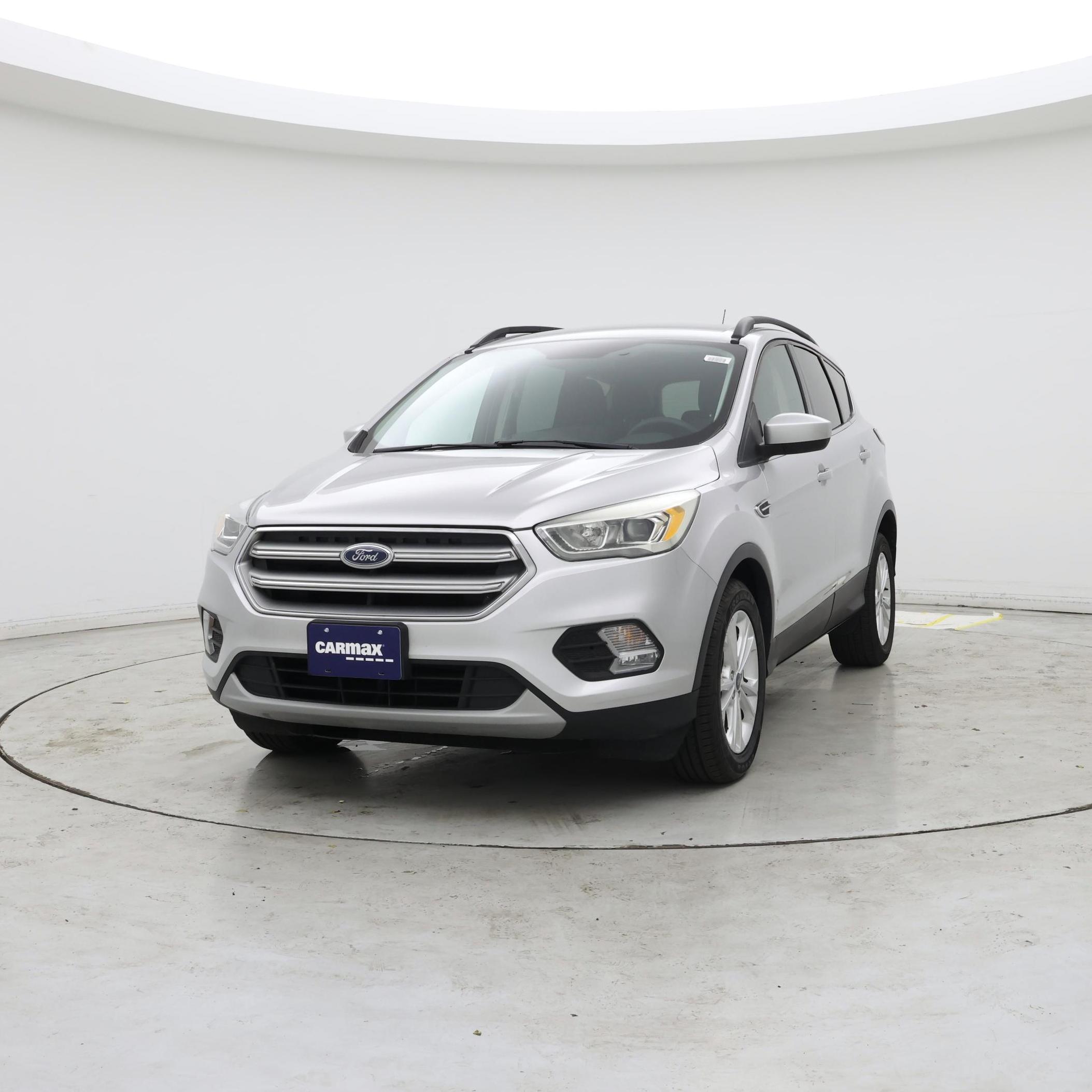 Thumbnail: 2017 Ford Escape - 4