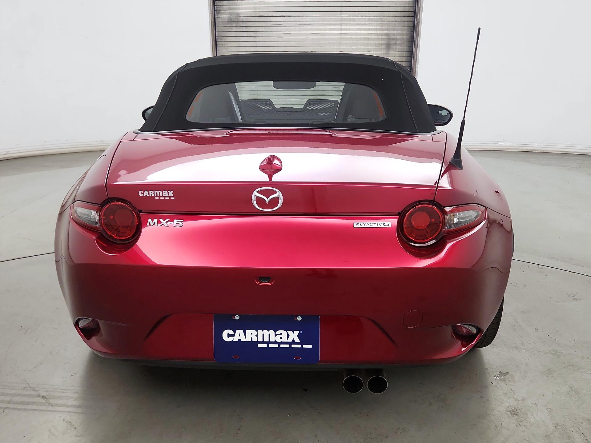 Thumbnail: 2023 Mazda MX-5 Miata - 6