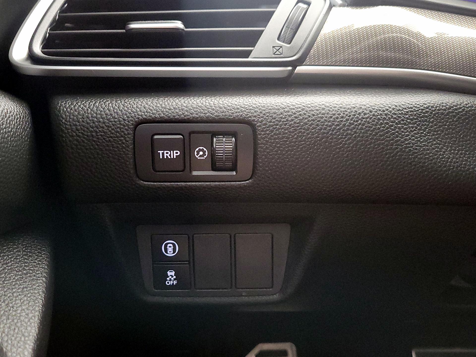 Thumbnail: 2019 Honda Accord - 13