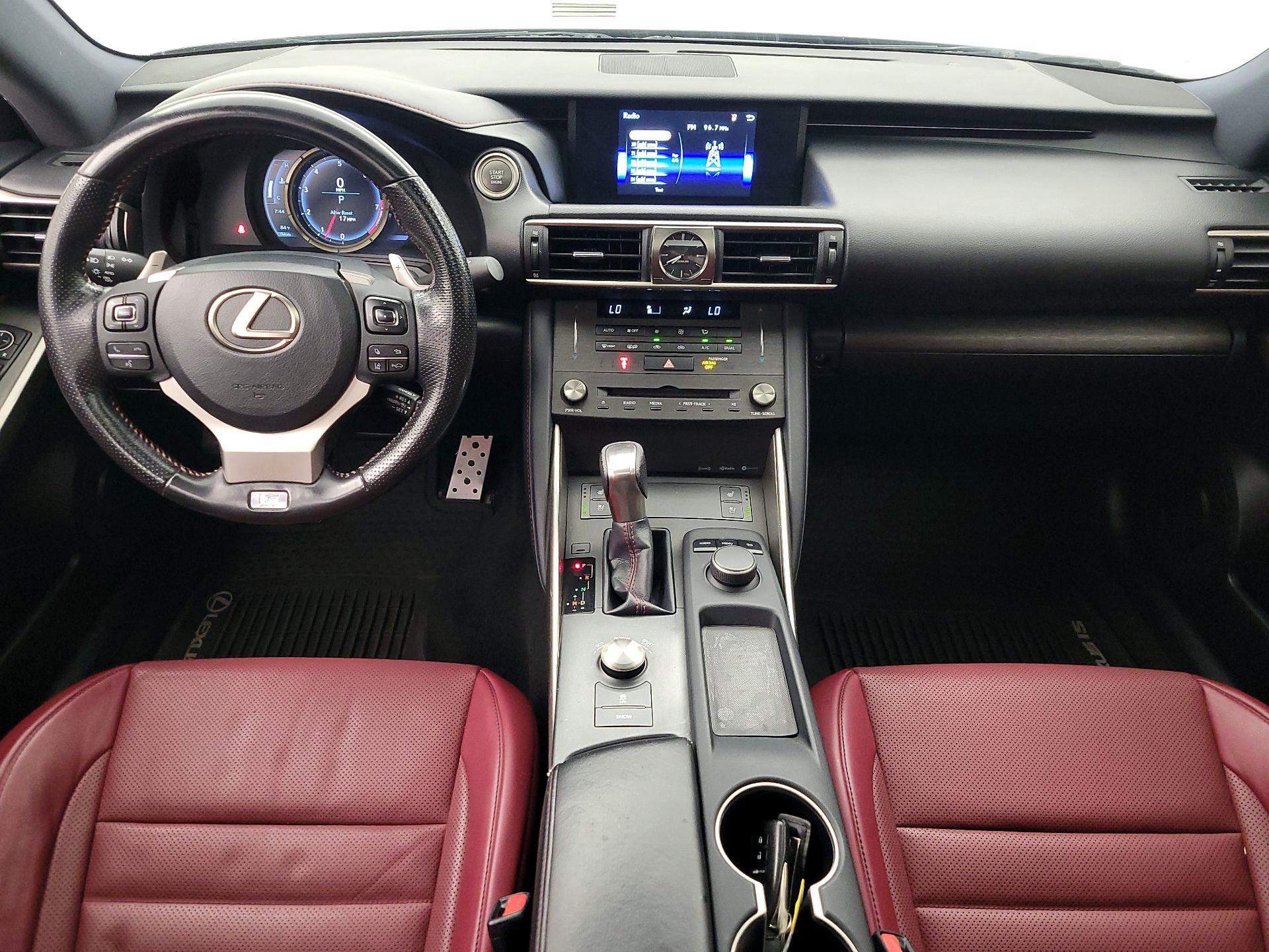 Thumbnail: 2020 Lexus IS - 9