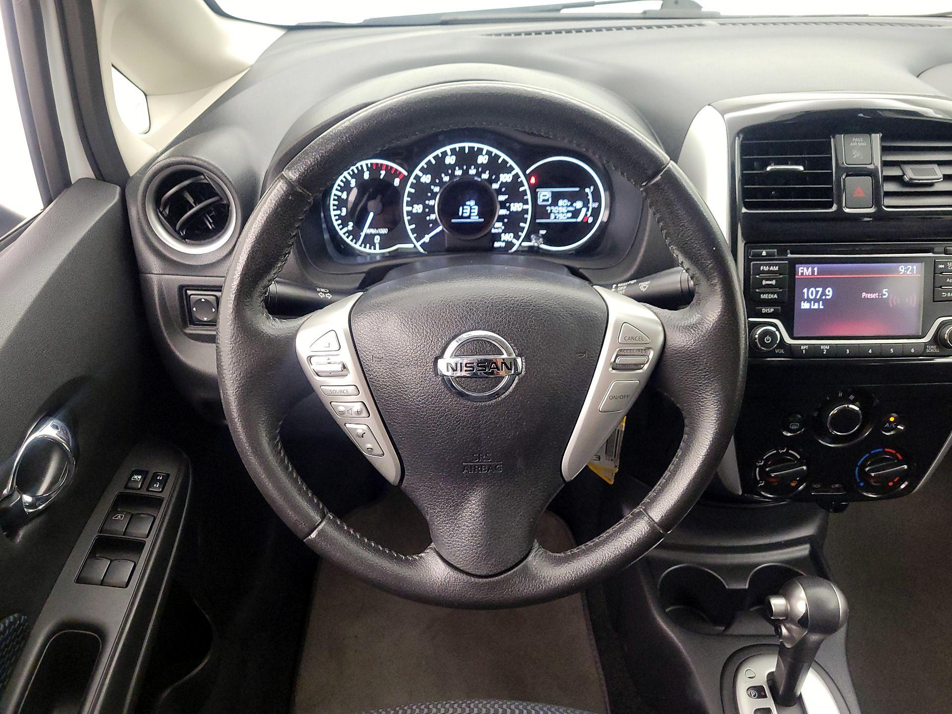 Thumbnail: 2016 Nissan Versa Note - 10
