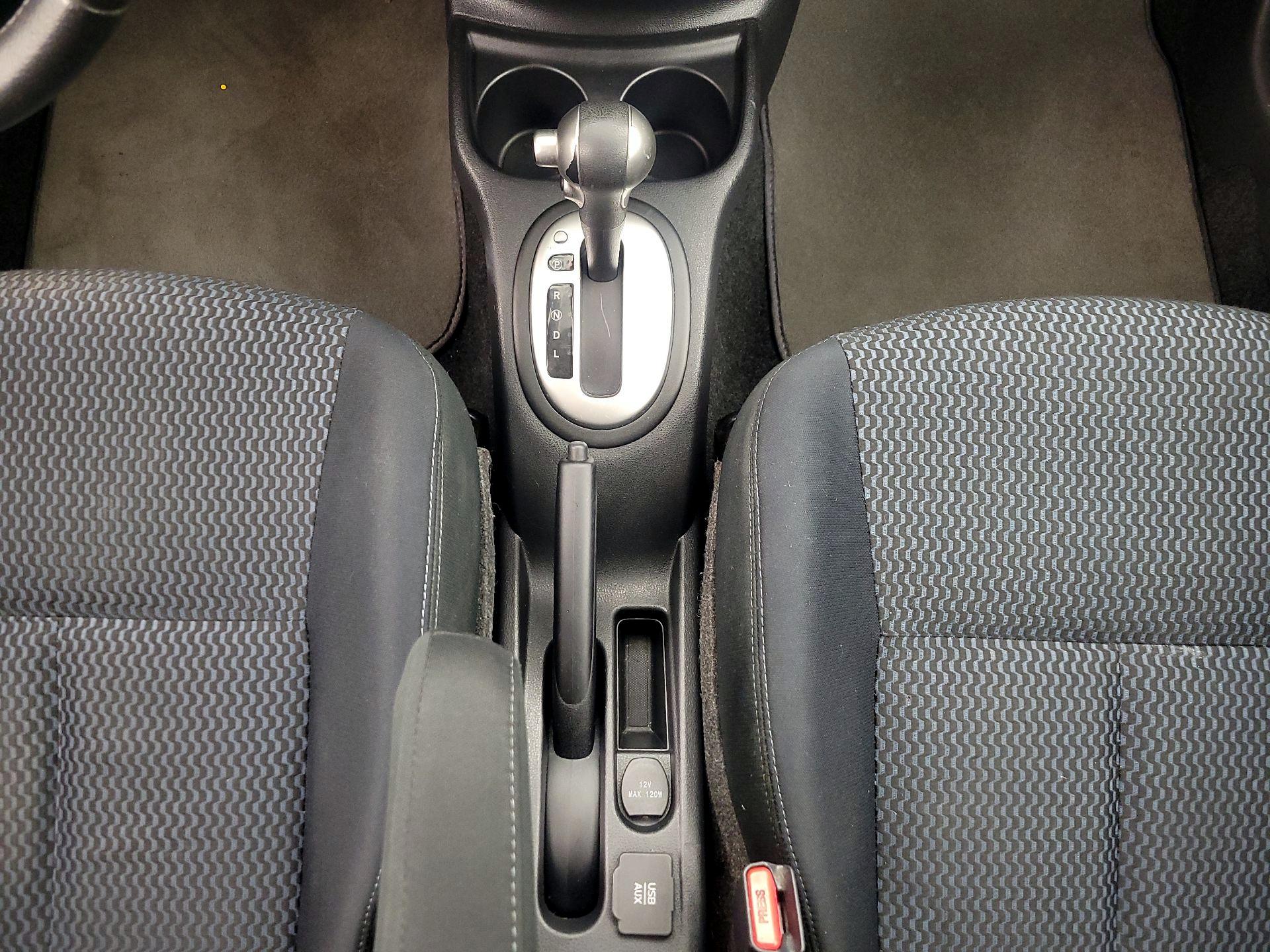 Thumbnail: 2016 Nissan Versa Note - 17