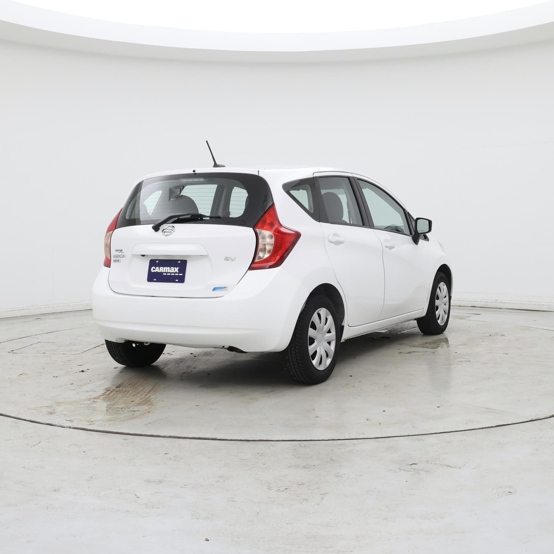 Thumbnail: 2016 Nissan Versa Note - 8