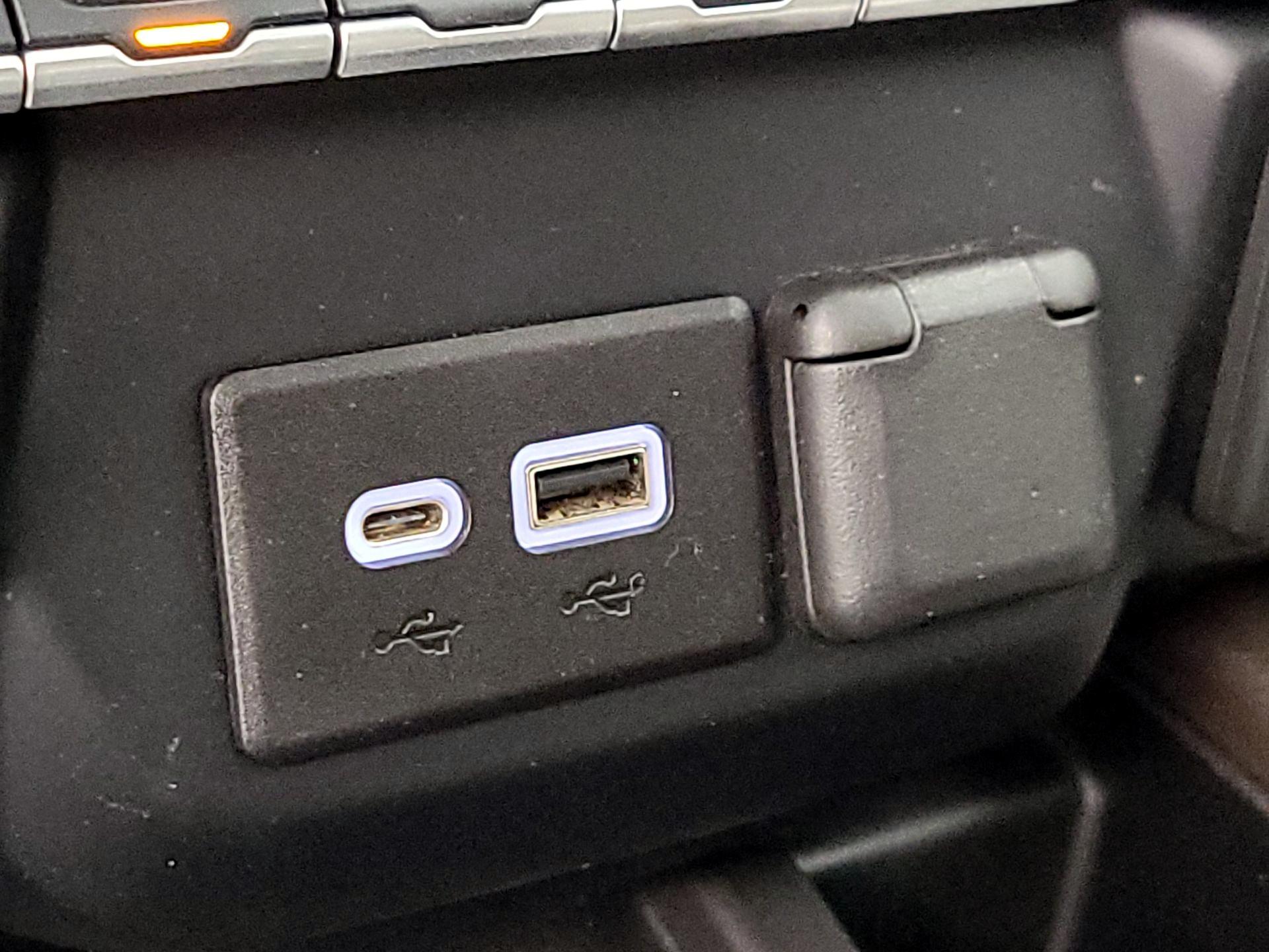 Thumbnail: 2019 Chevrolet Silverado 1500 - 18